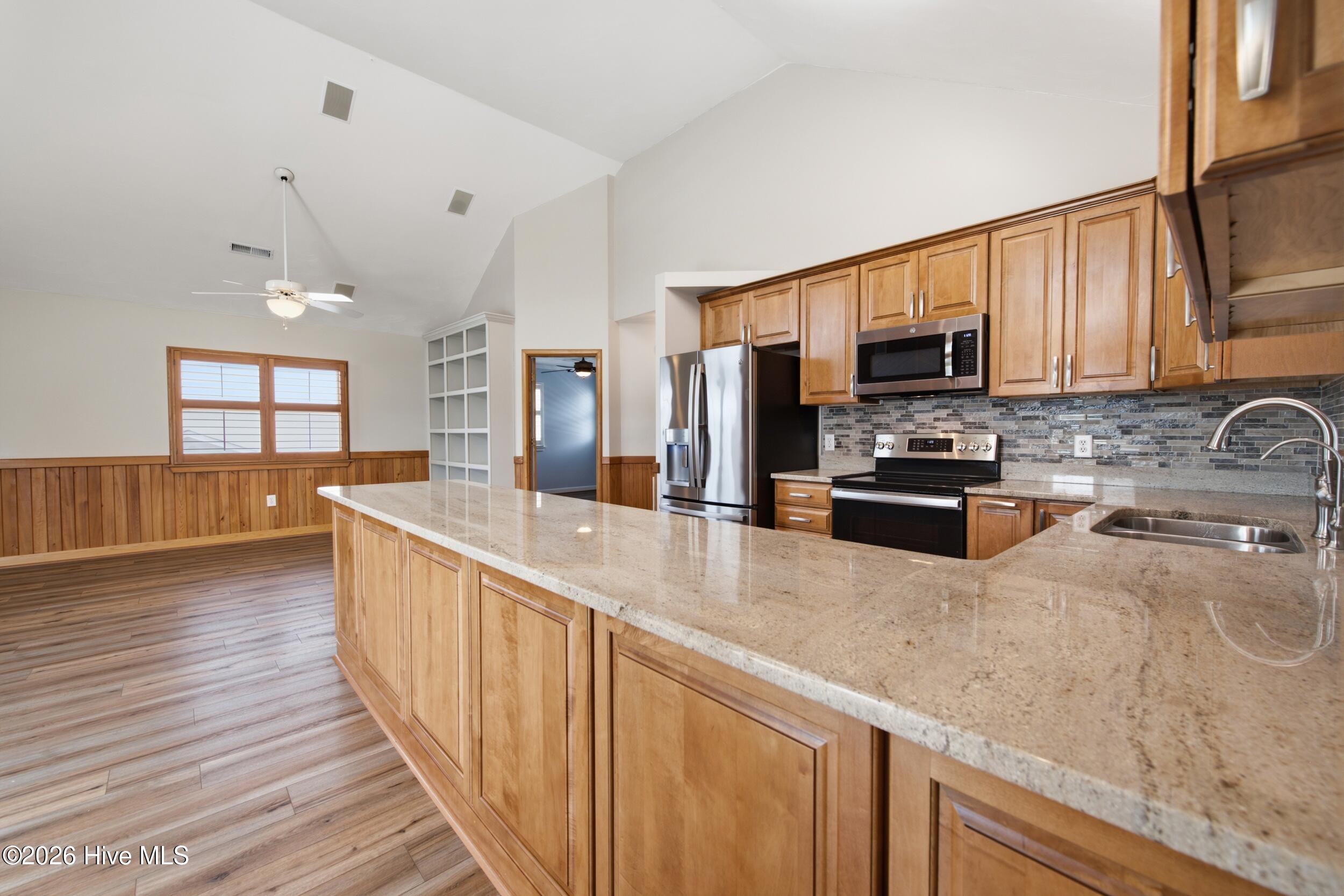 412 W Barracuda Drive Property Photo 13