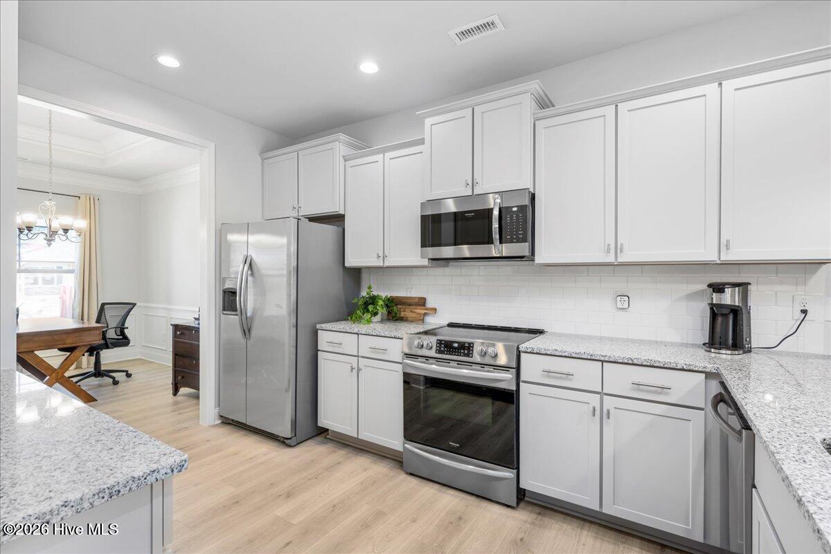 2117 Sandbrook Loop Property Photo 8