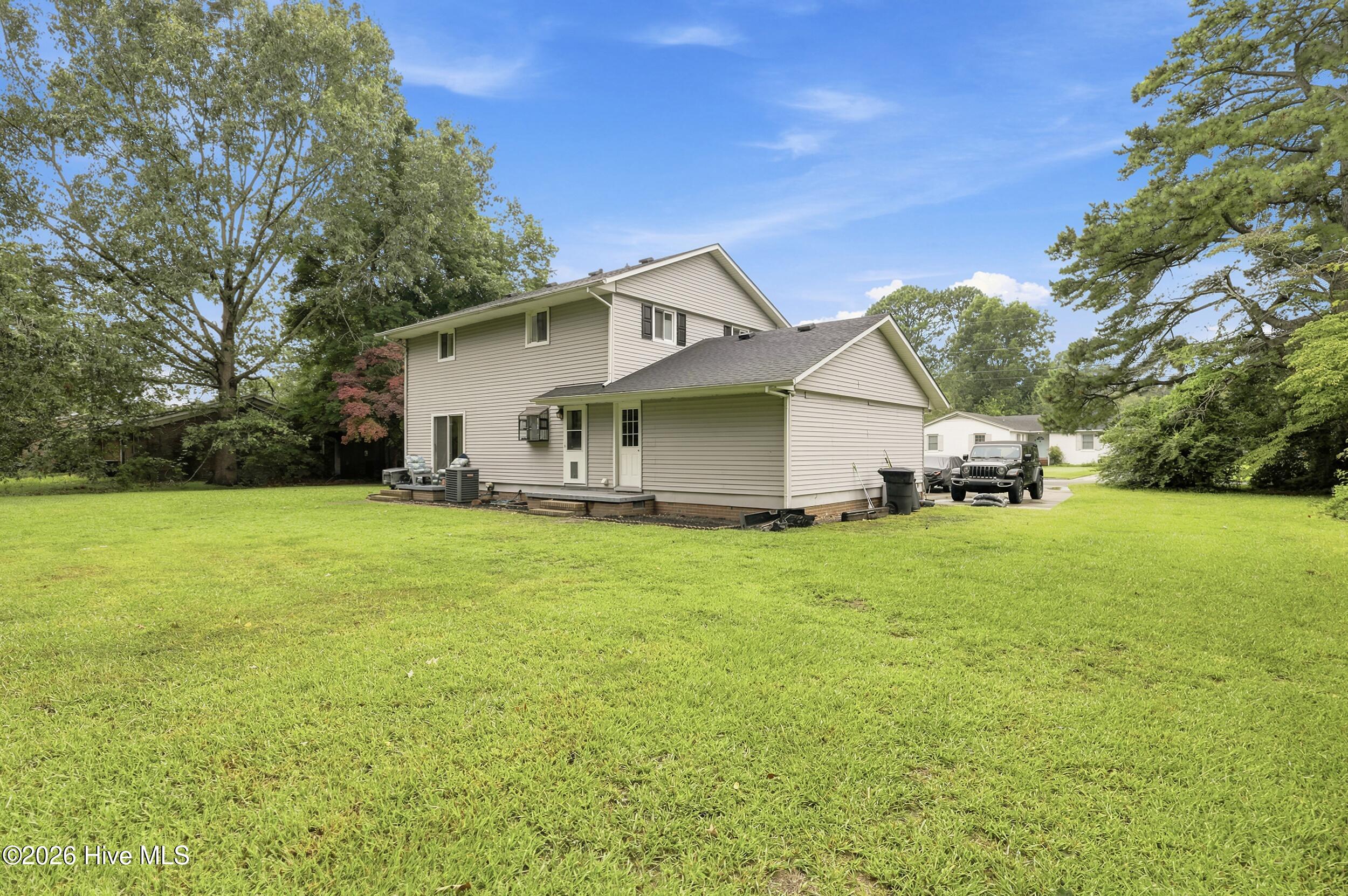1700 Crescent Drive Property Photo 41