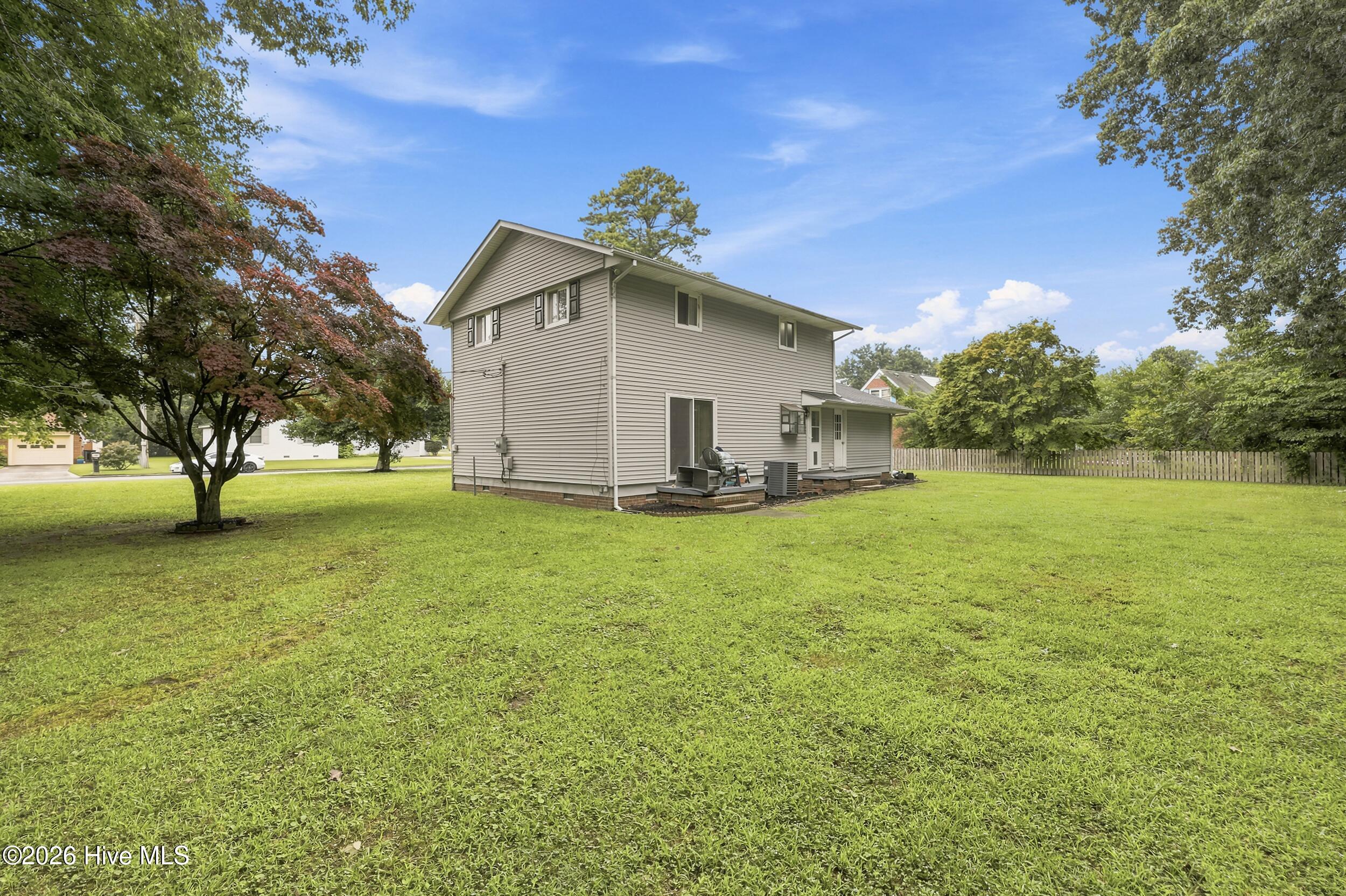 1700 Crescent Drive Property Photo 42