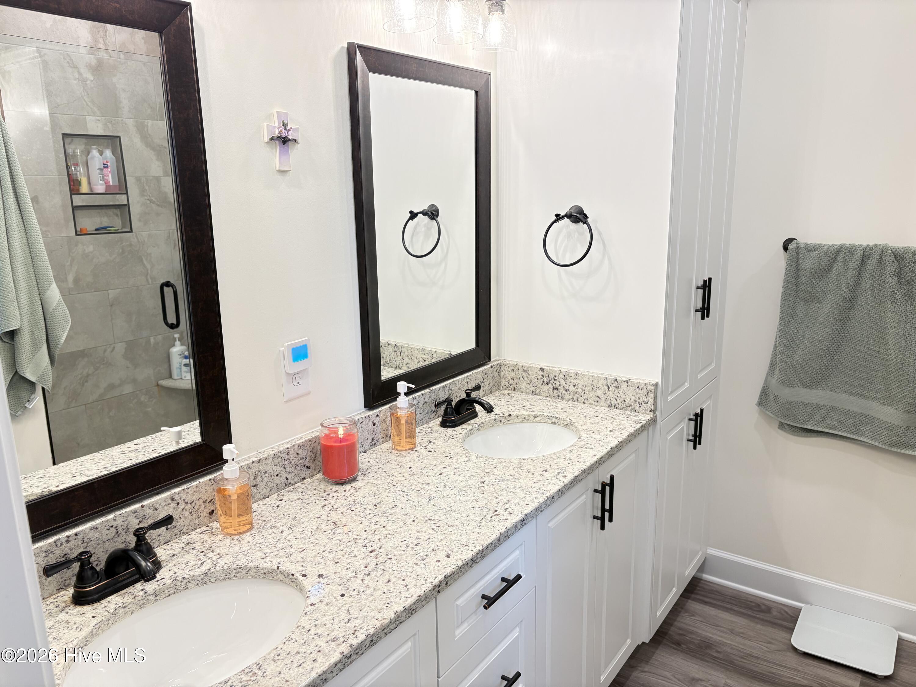 885 Inlet Surf Way Property Photo 15