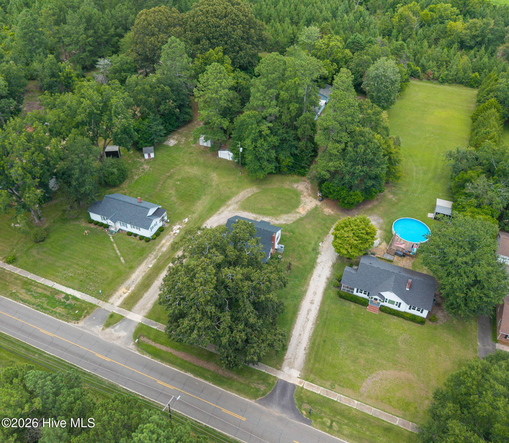 420 E Wise Street Property Photo 2