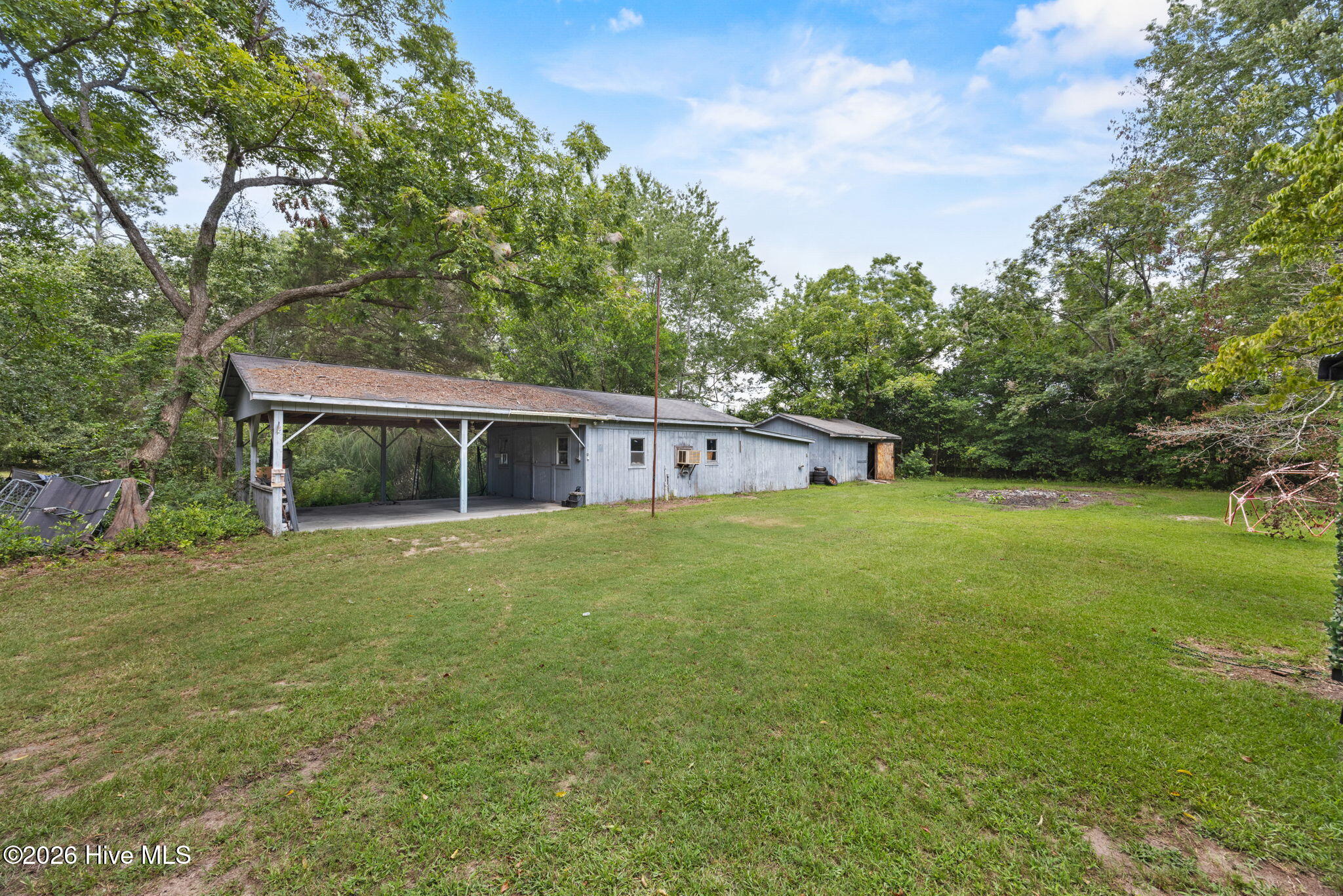 420 E Wise Street Property Photo 40