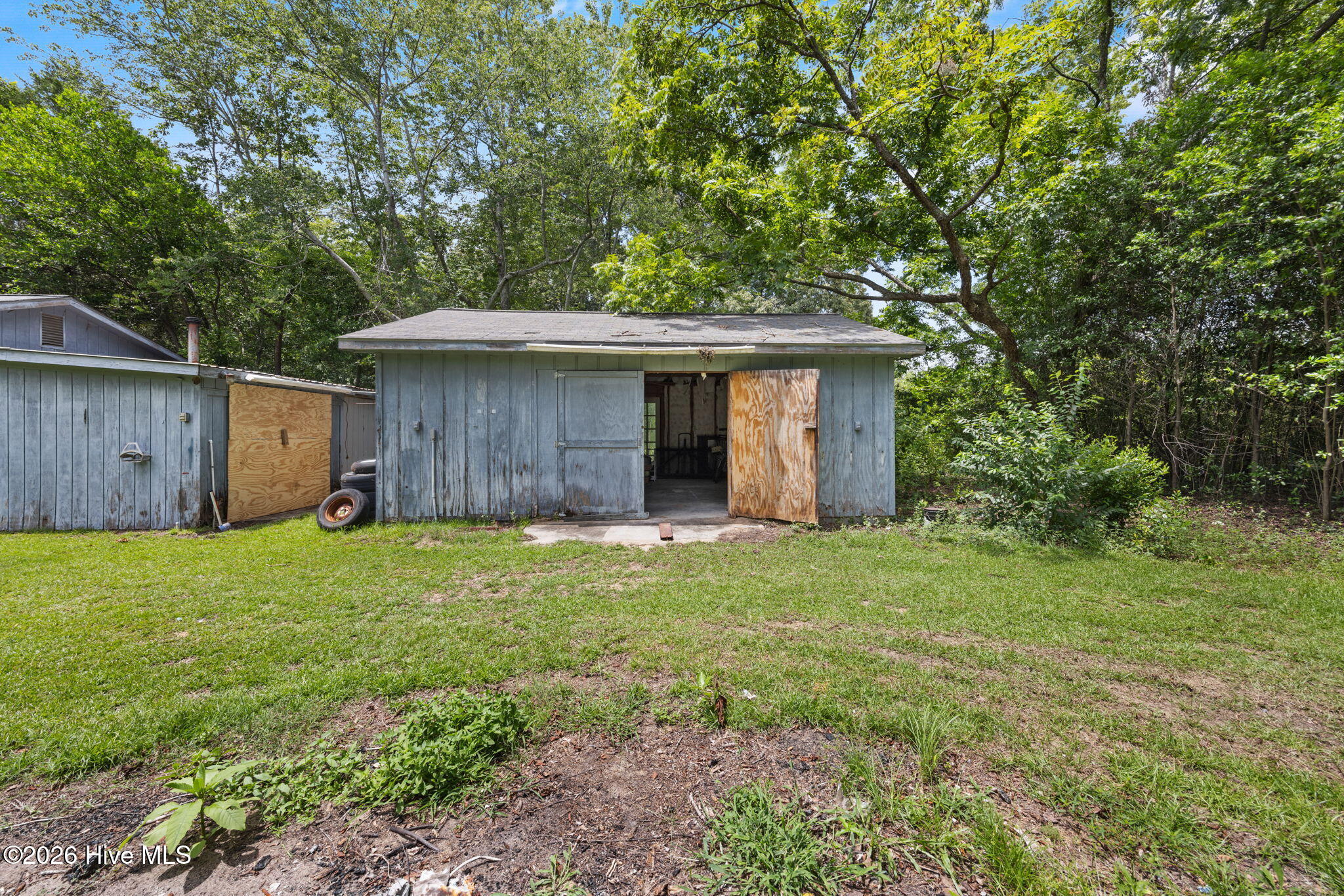420 E Wise Street Property Photo 44