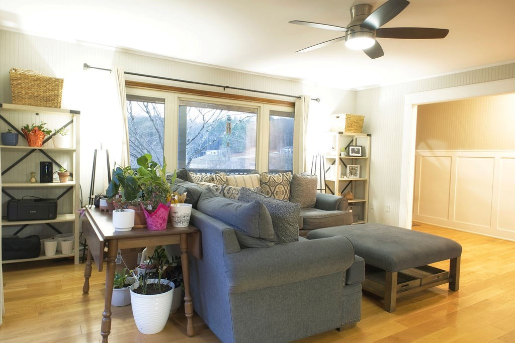 545 Maltby Road Property Photo 8