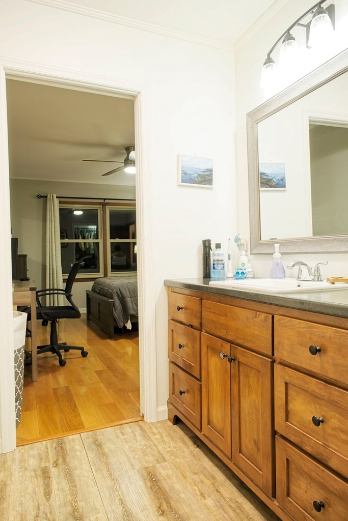 545 Maltby Road Property Photo 26