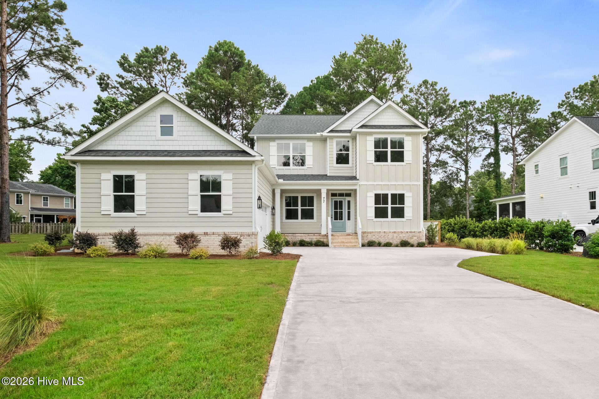 77 Iris Way Property Photo 3