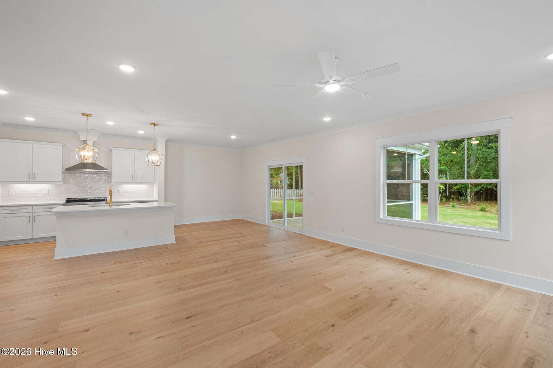 77 Iris Way Property Photo 13