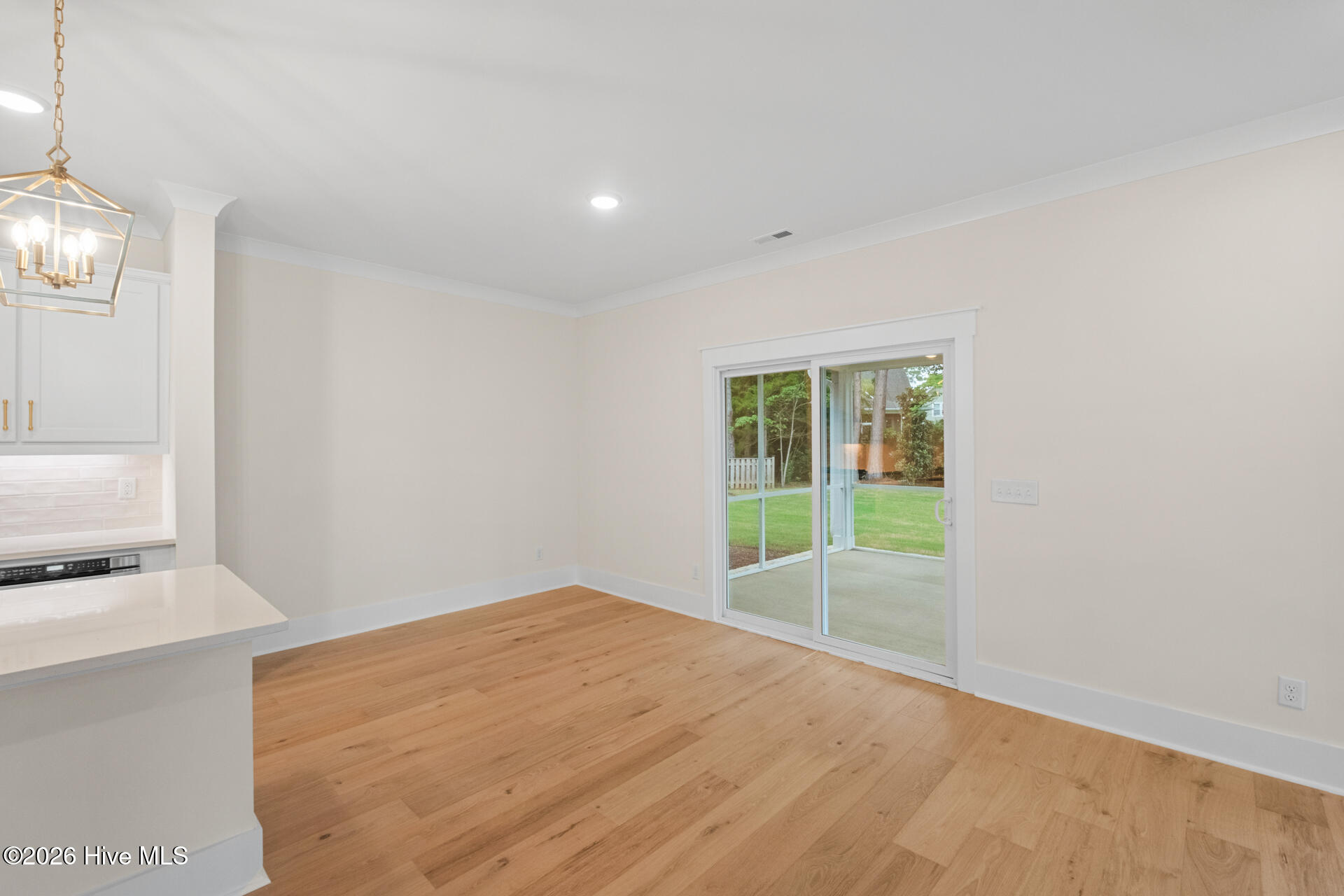 77 Iris Way Property Photo 15