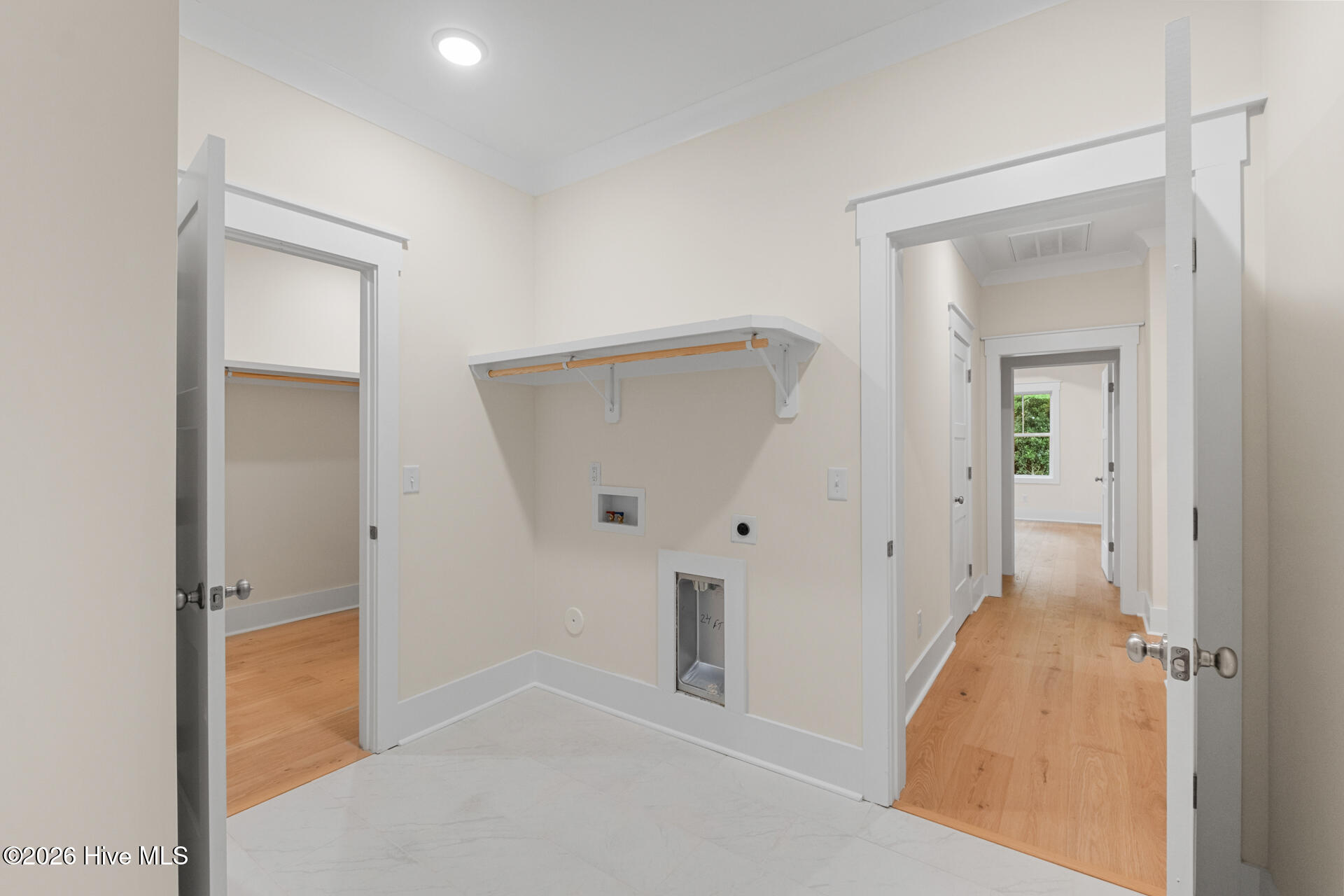 77 Iris Way Property Photo 22
