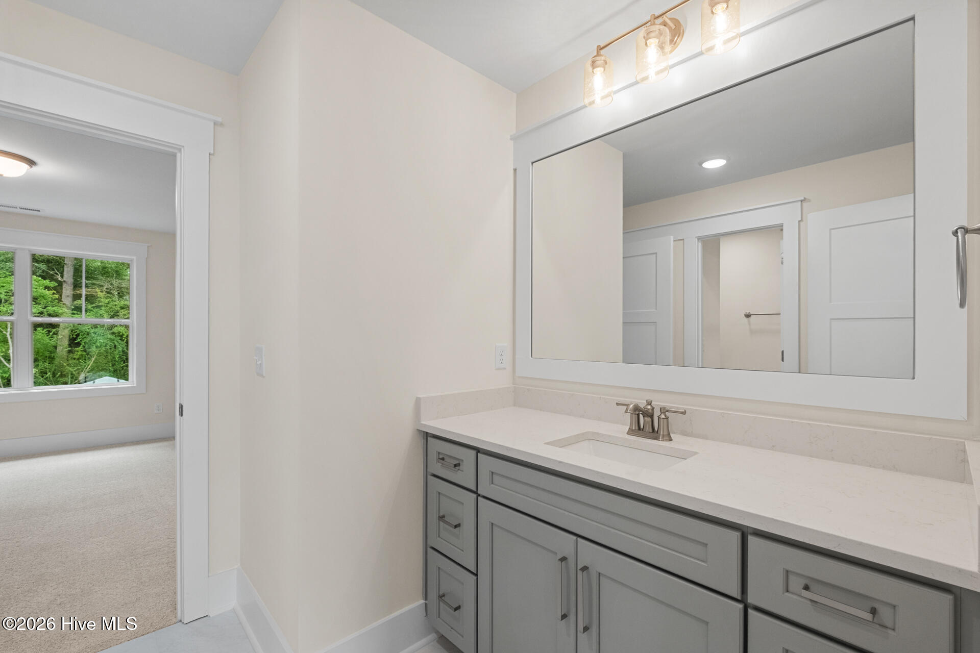 77 Iris Way Property Photo 36
