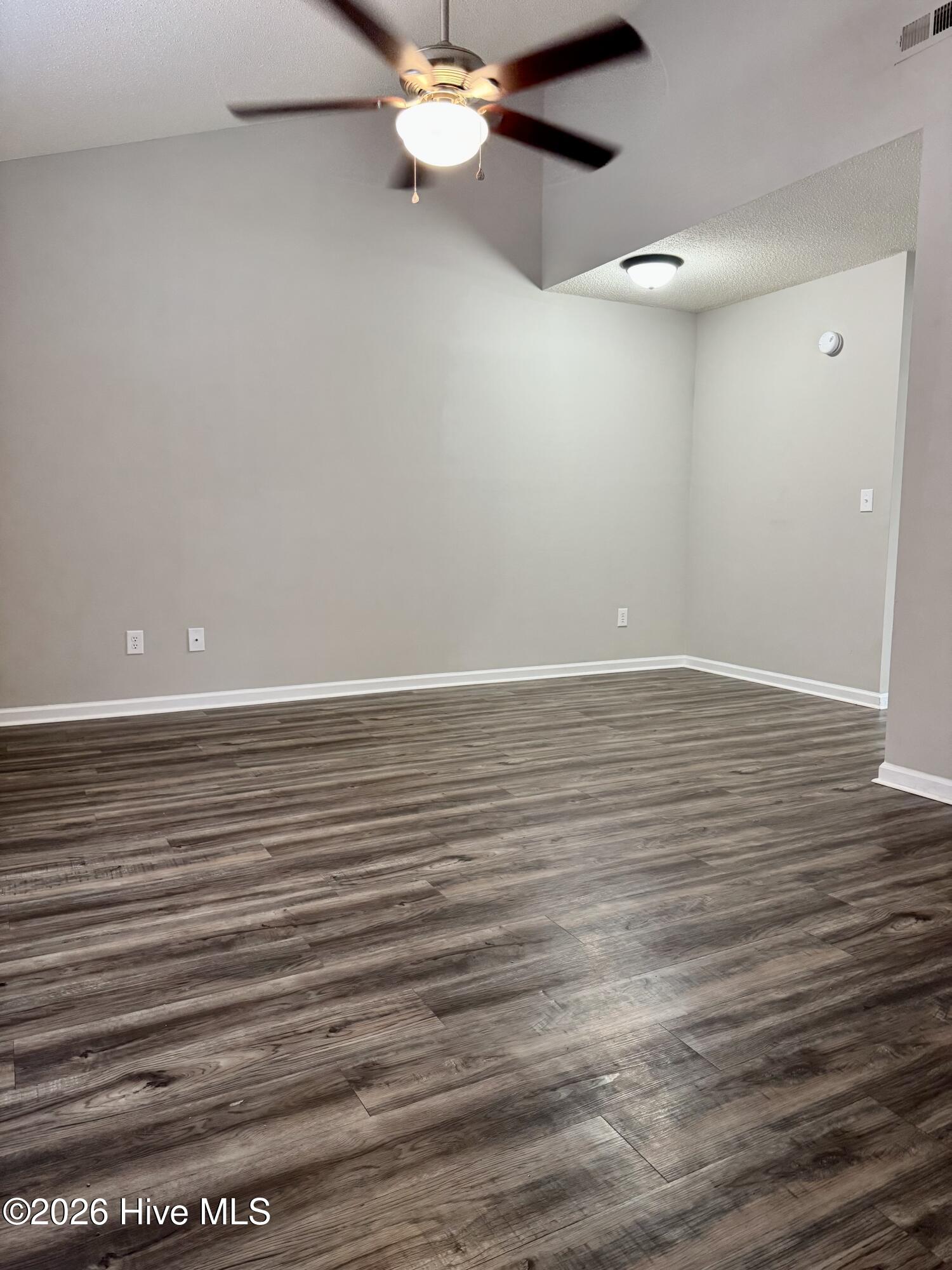 1247 Westpointe Drive 7 Property Photo 2