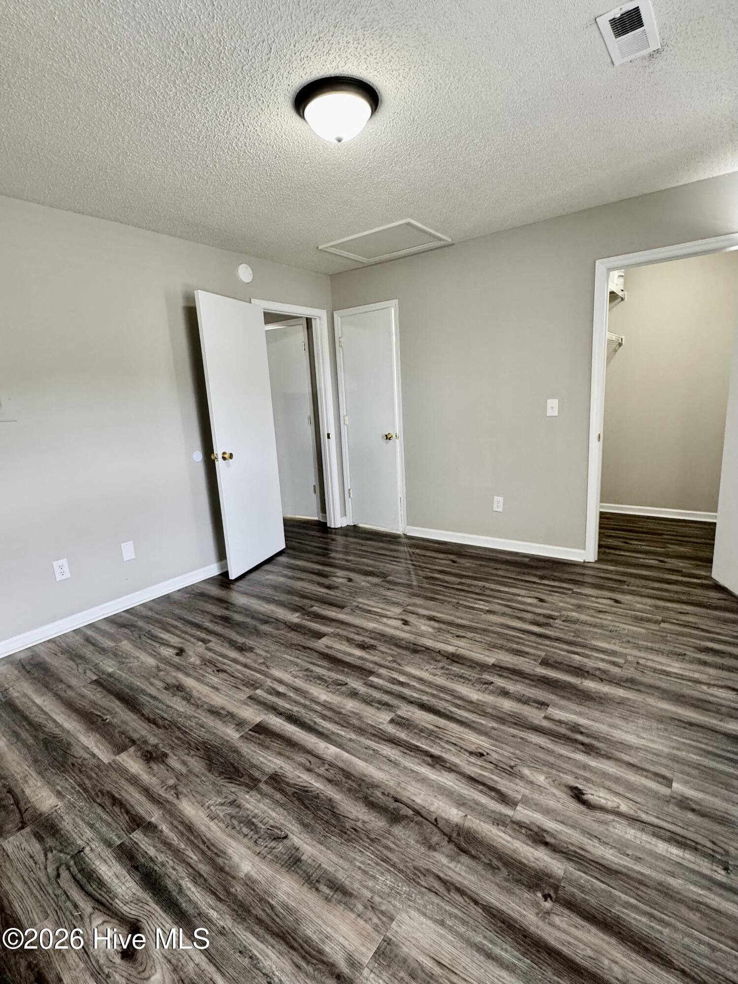 1247 Westpointe Drive 7 Property Photo 10