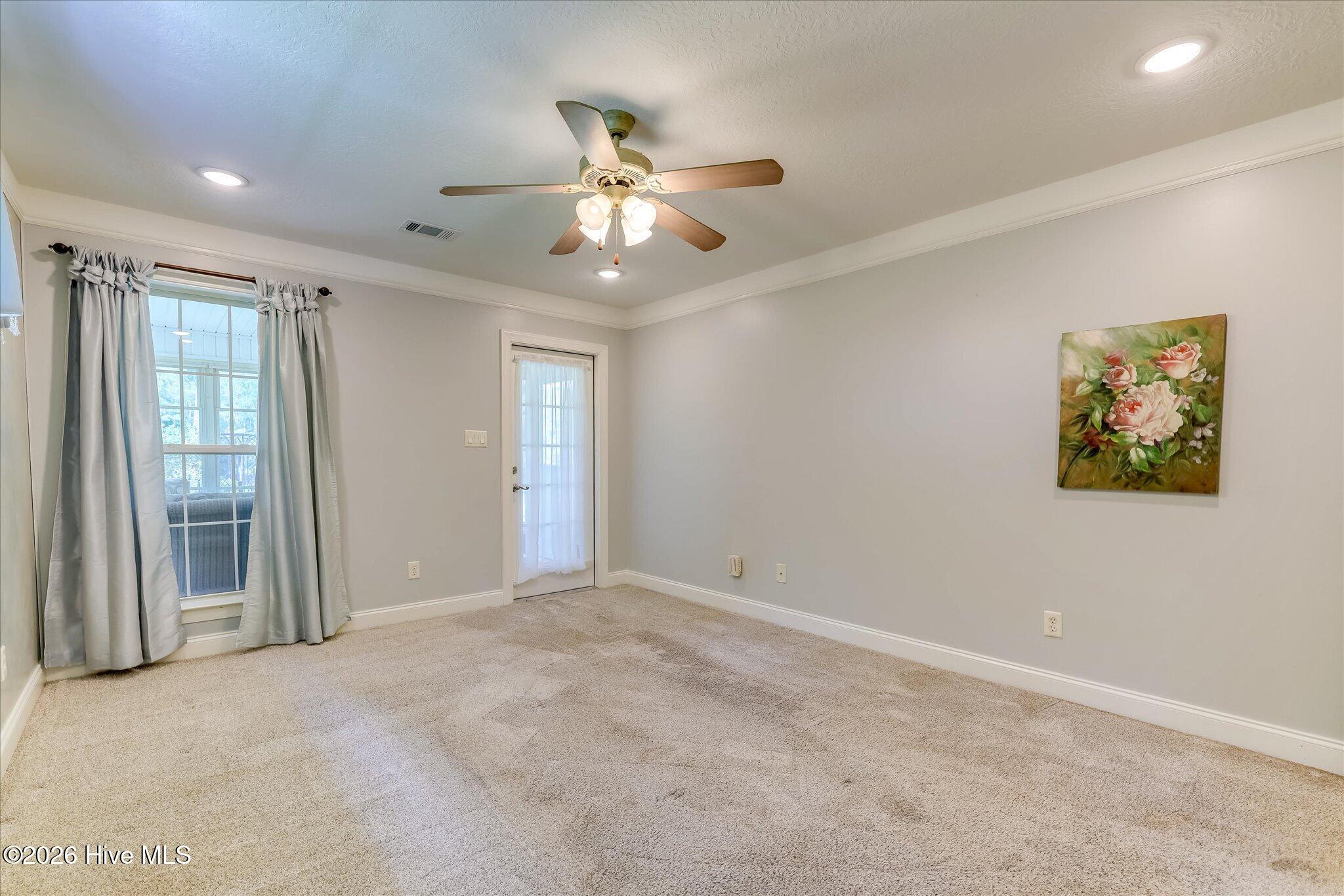 202 Bush Court Property Photo 33