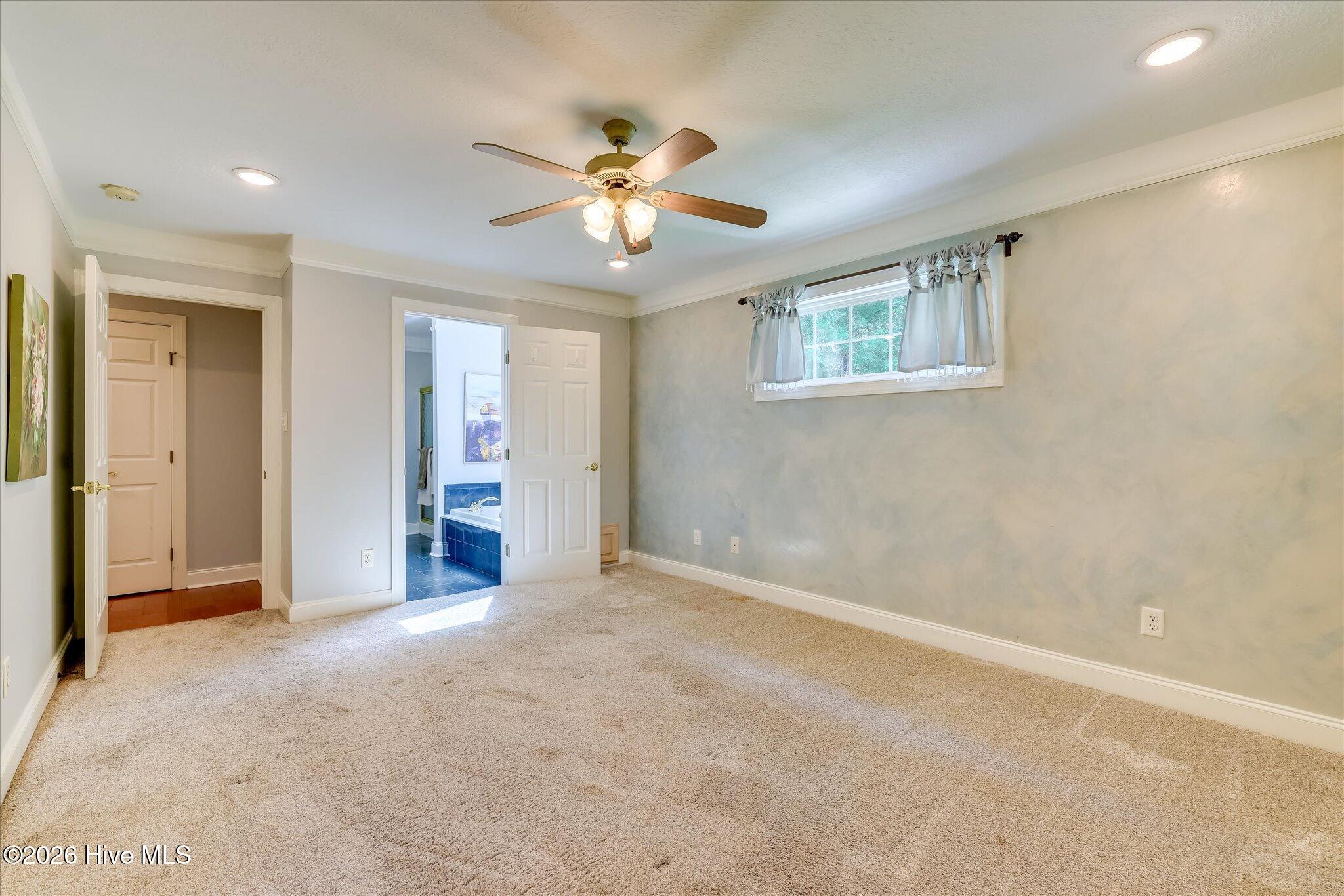 202 Bush Court Property Photo 35