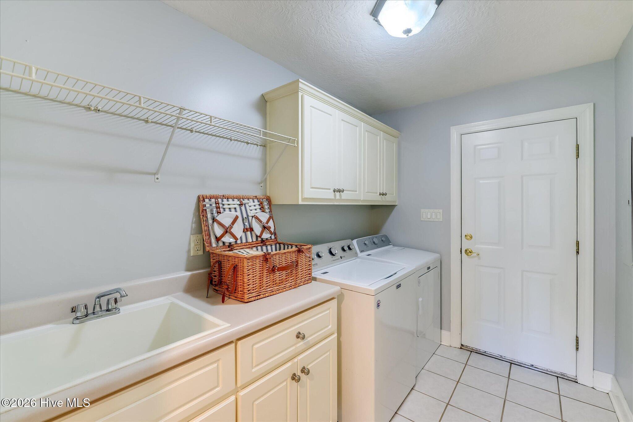 202 Bush Court Property Photo 43