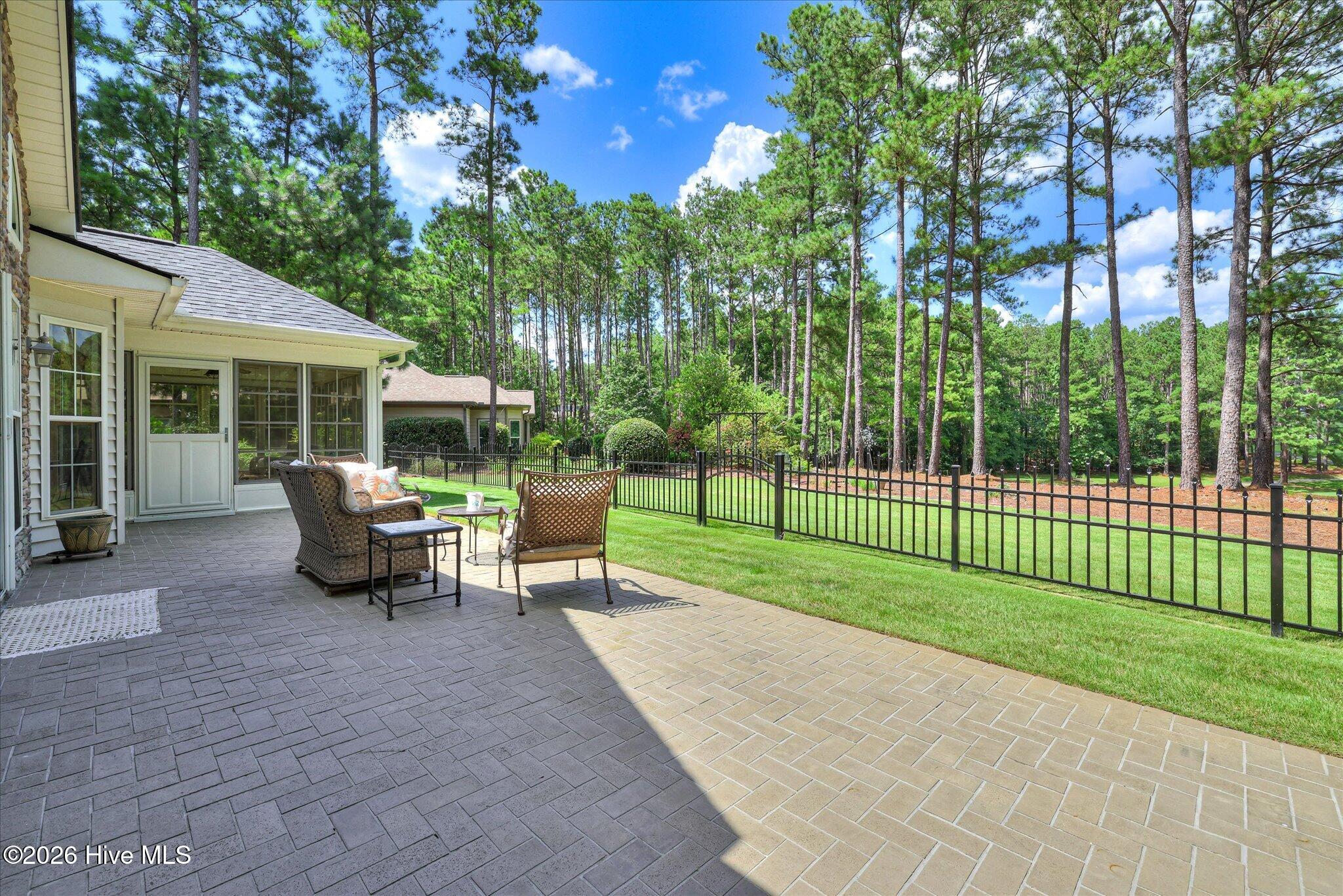 202 Bush Court Property Photo 49