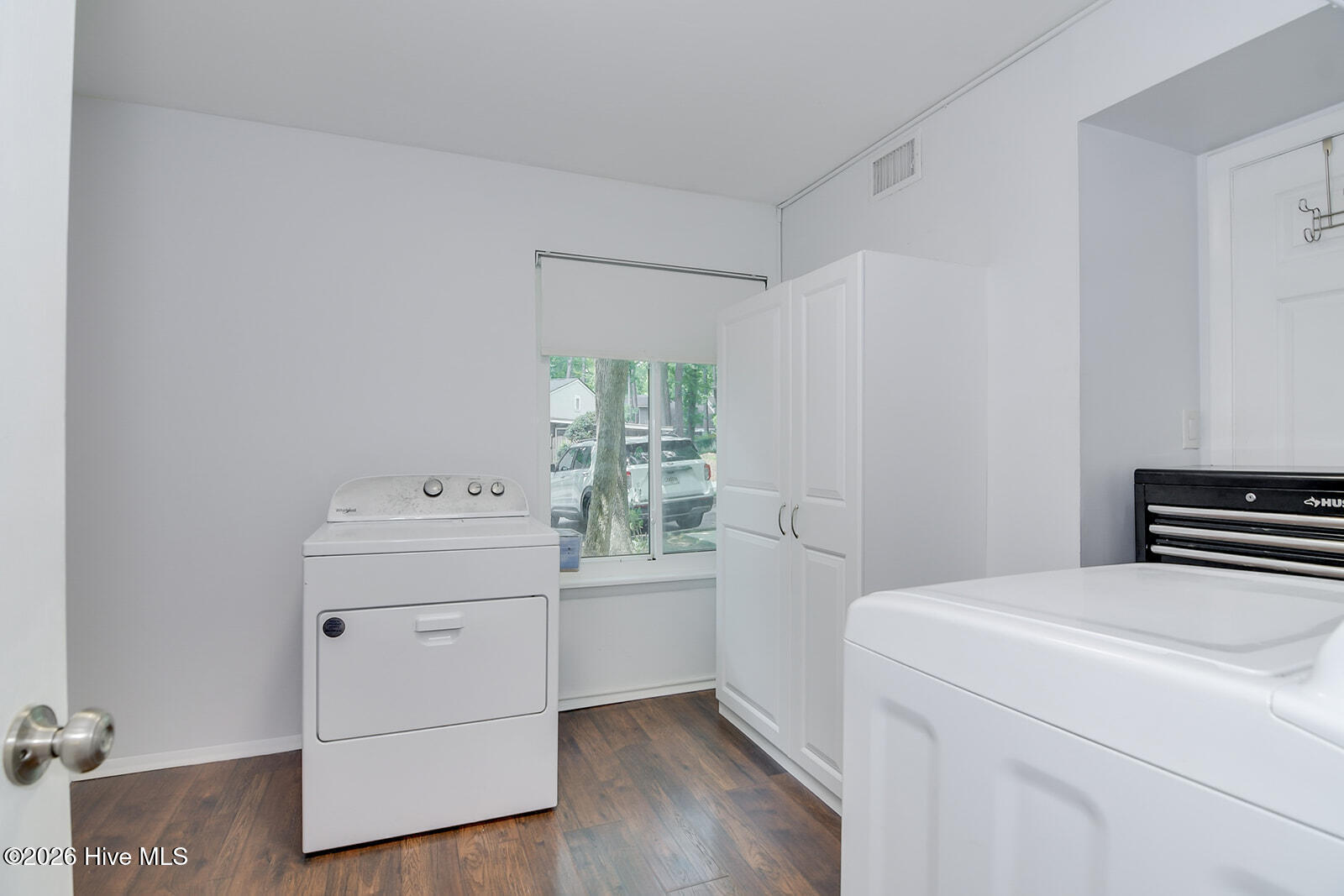 850 Wimbledon Drive Property Photo 13