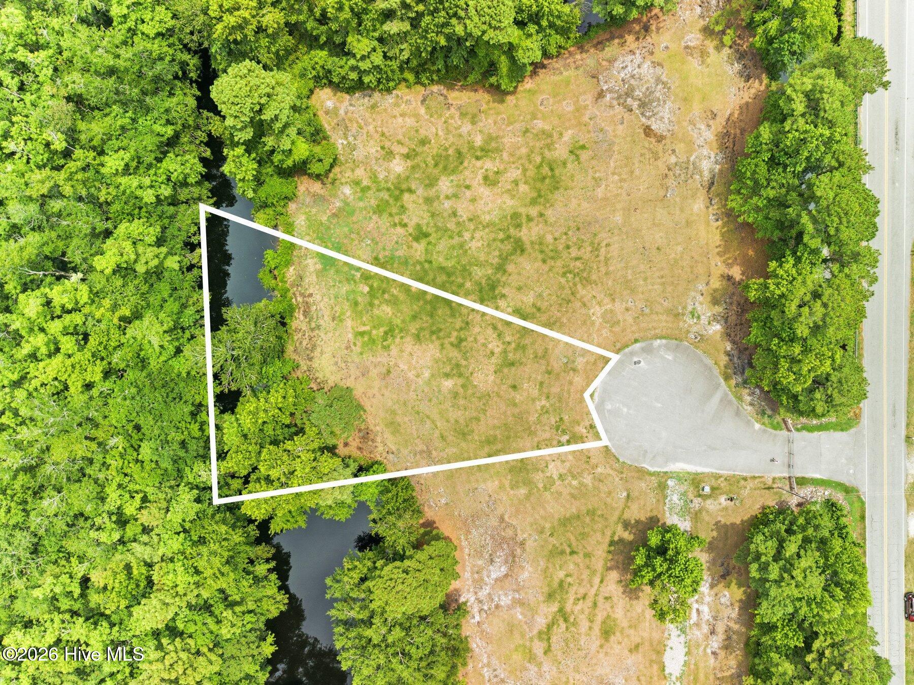 27 Big Creek Circle Property Photo 3