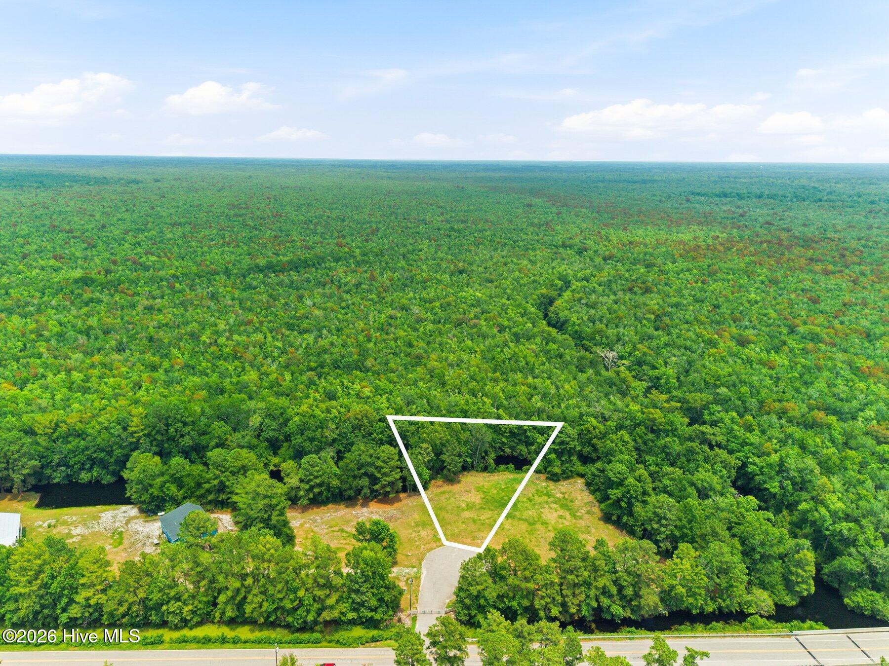 27 Big Creek Circle Property Photo 4