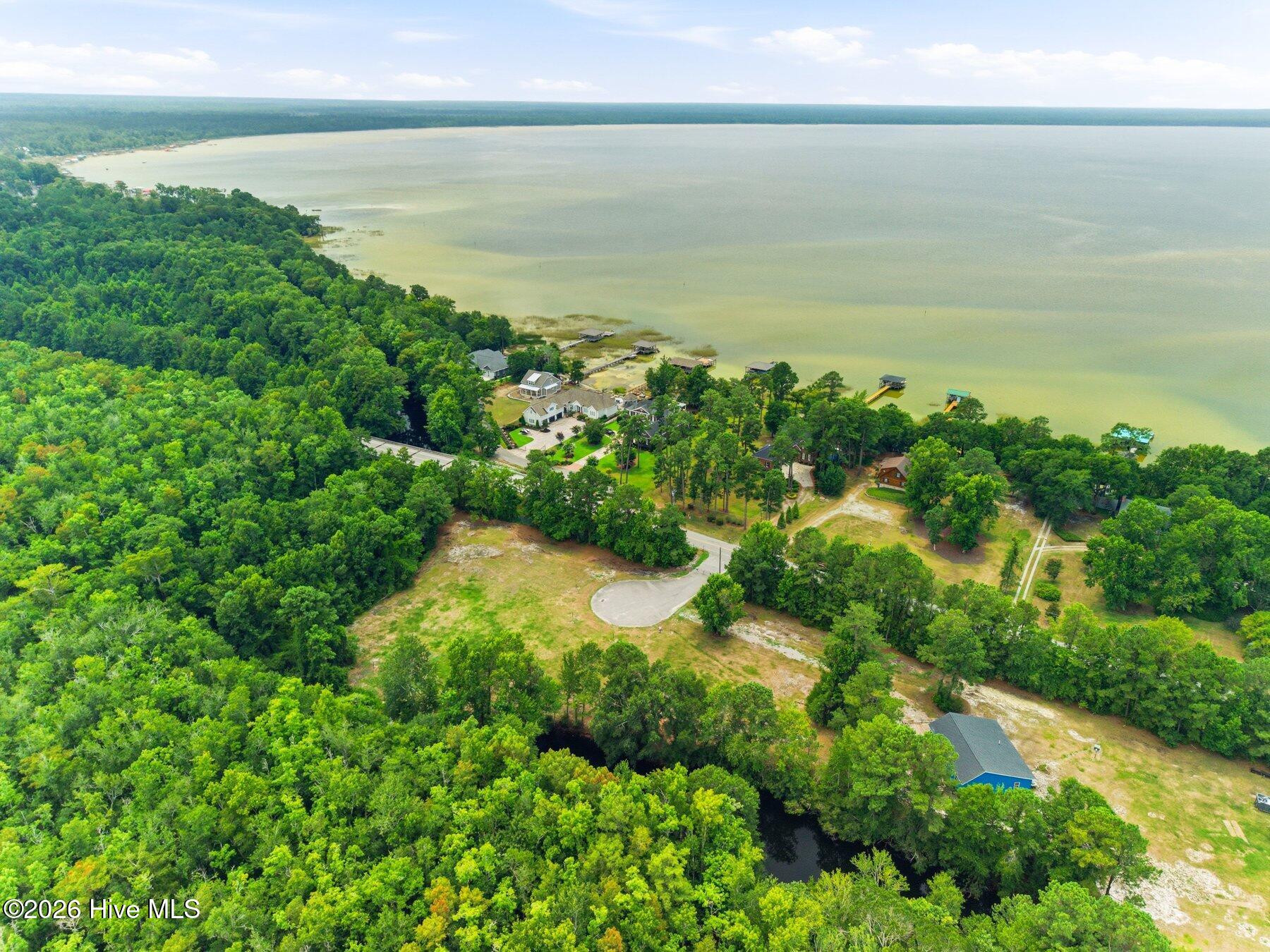 27 Big Creek Circle Property Photo 6