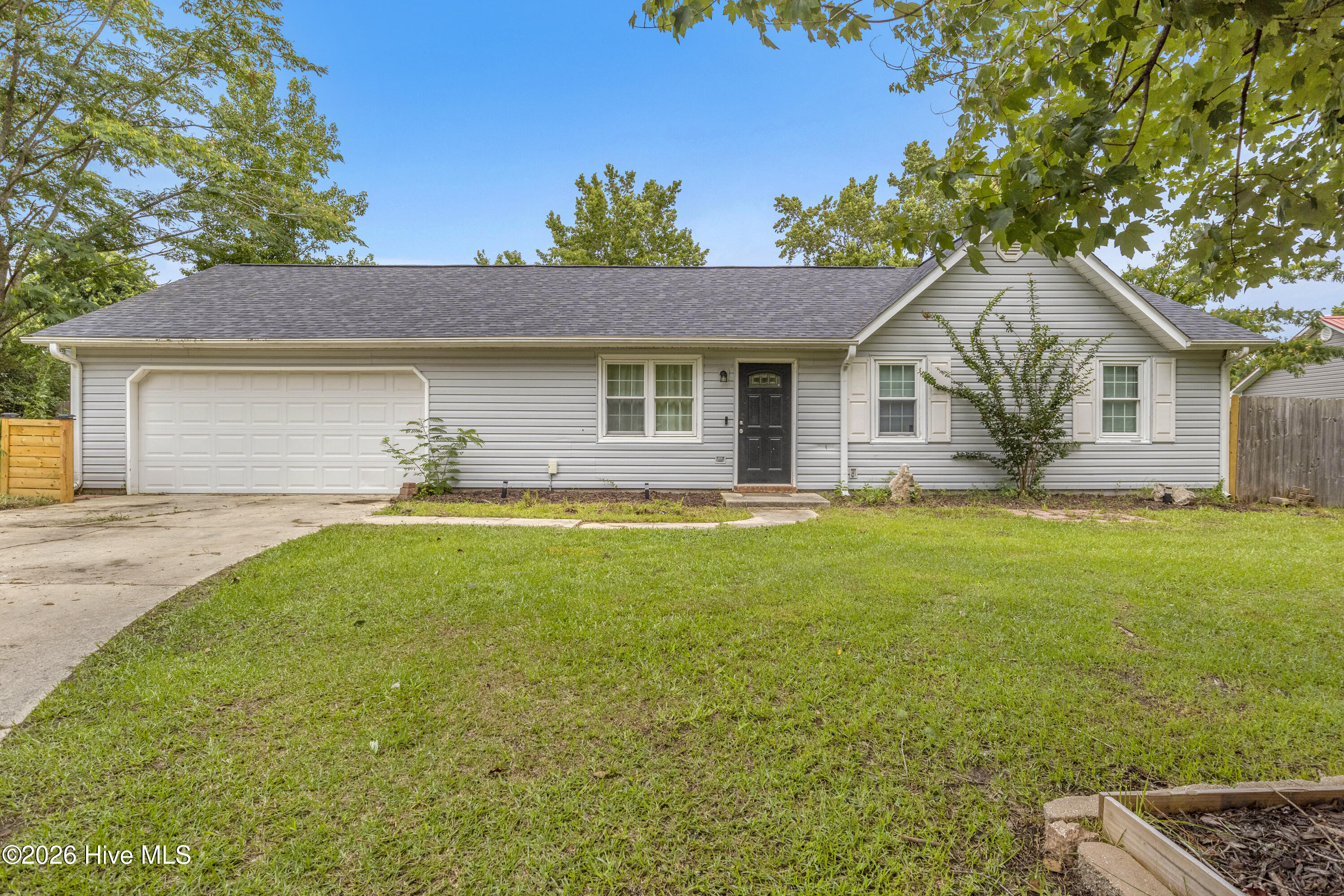 209 Rawls Court Property Photo 3