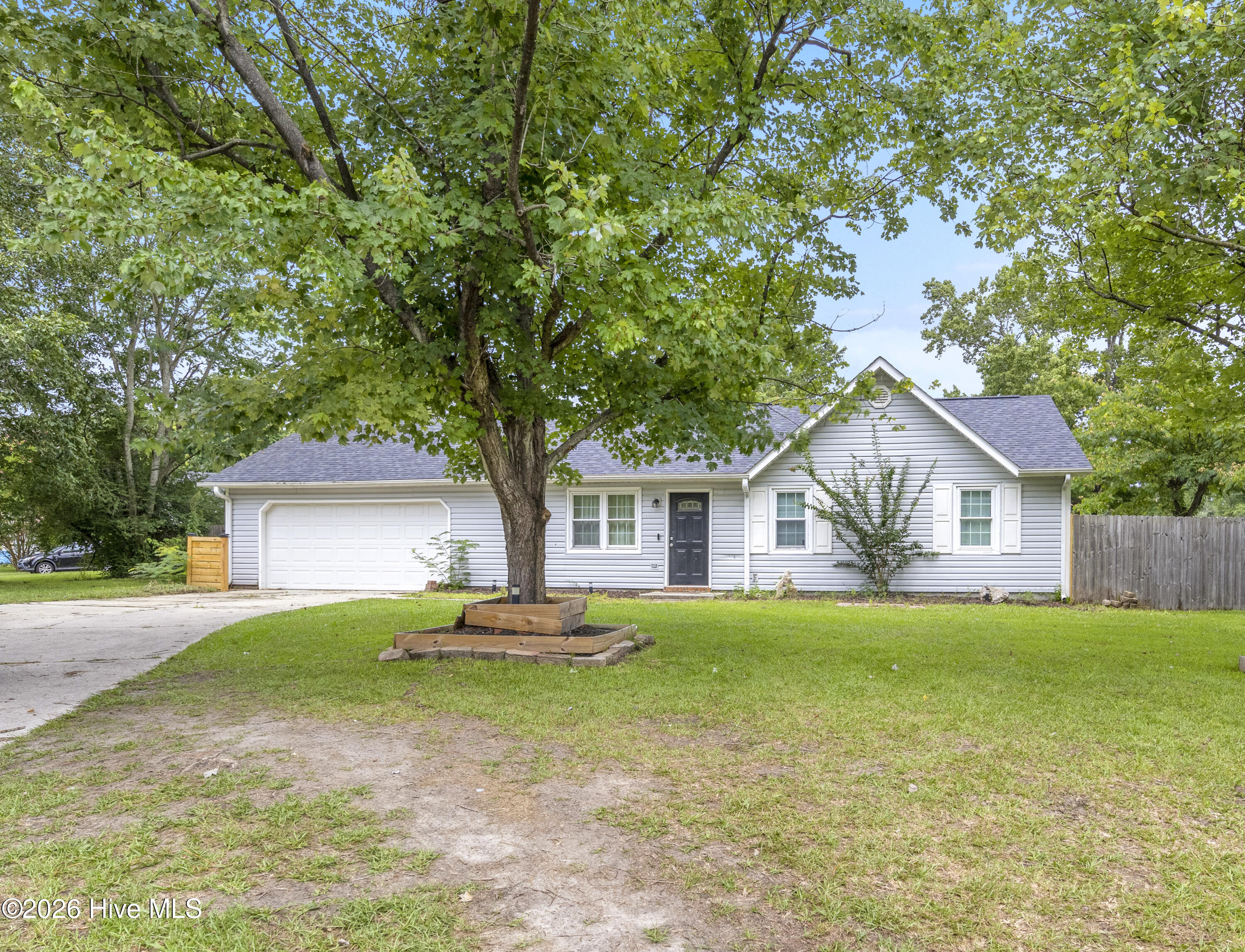 209 Rawls Court Property Photo 5