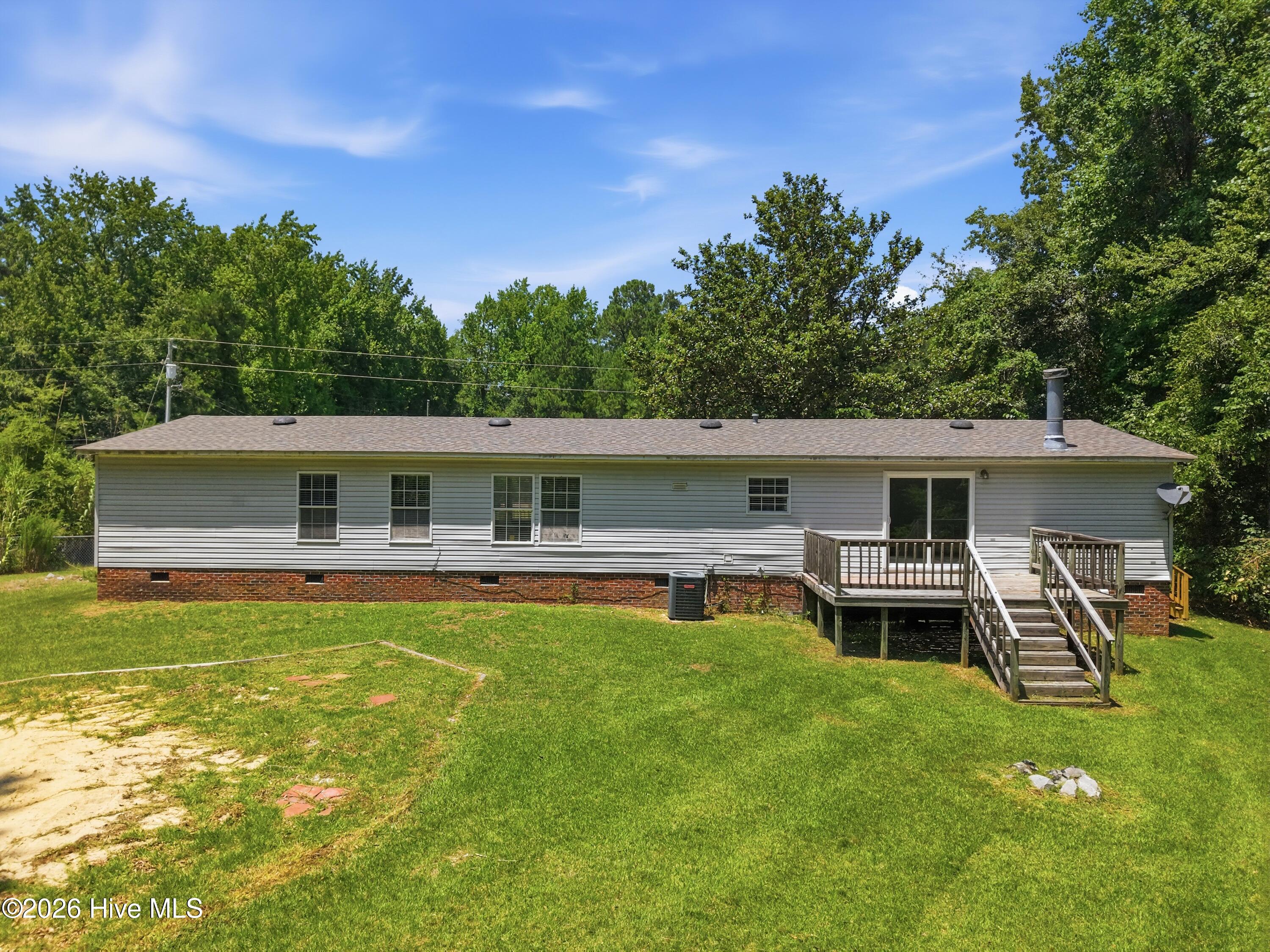 304 Mullins Street Property Photo 39