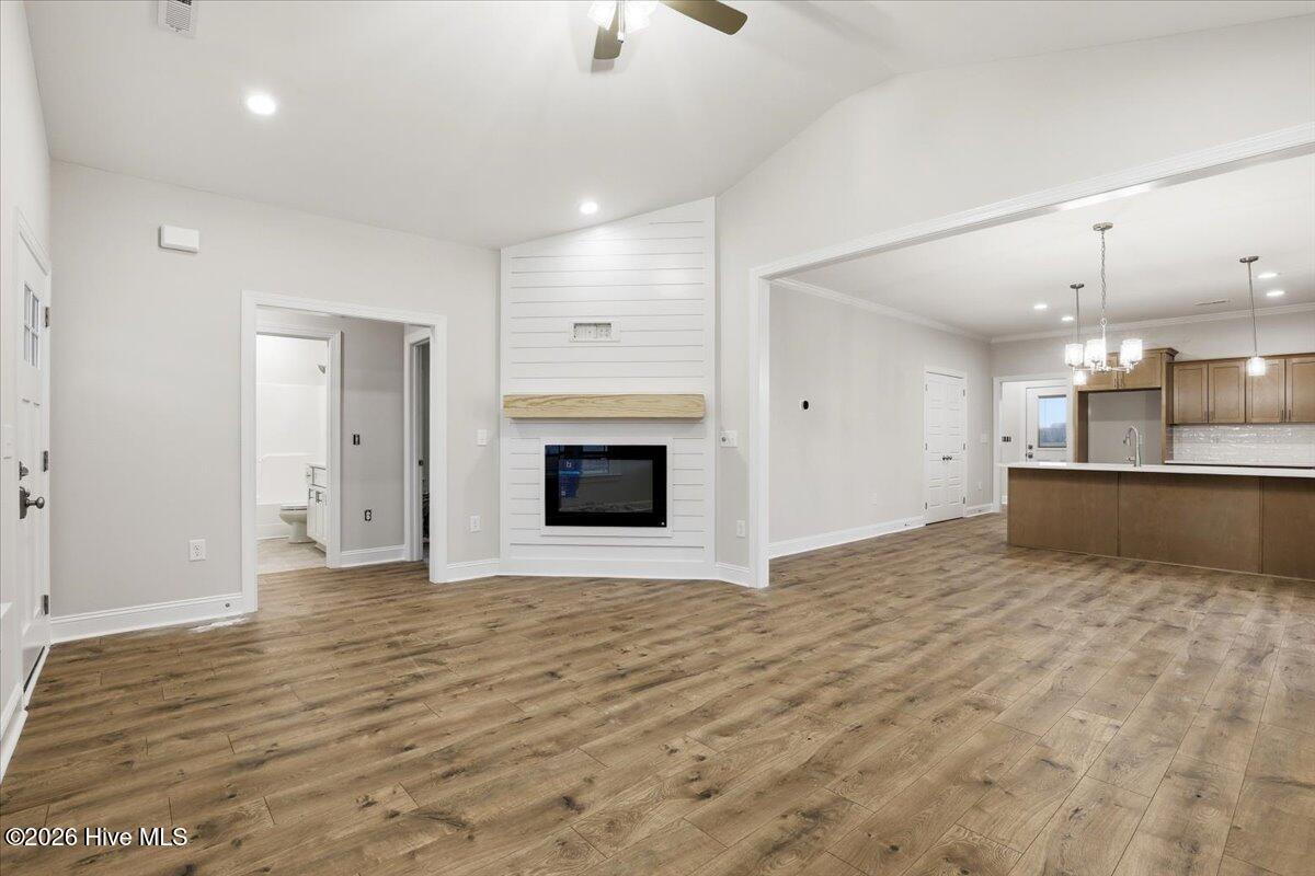 608 S Vance Street Property Photo 7