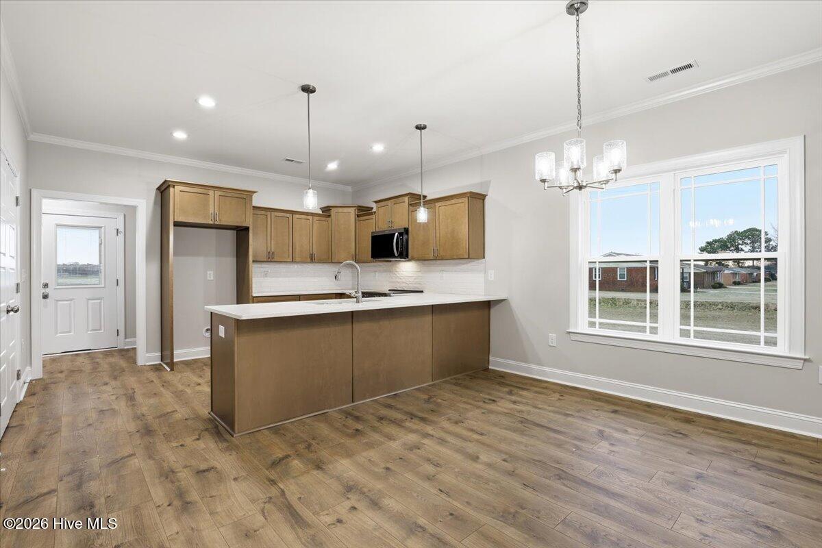 608 S Vance Street Property Photo 9