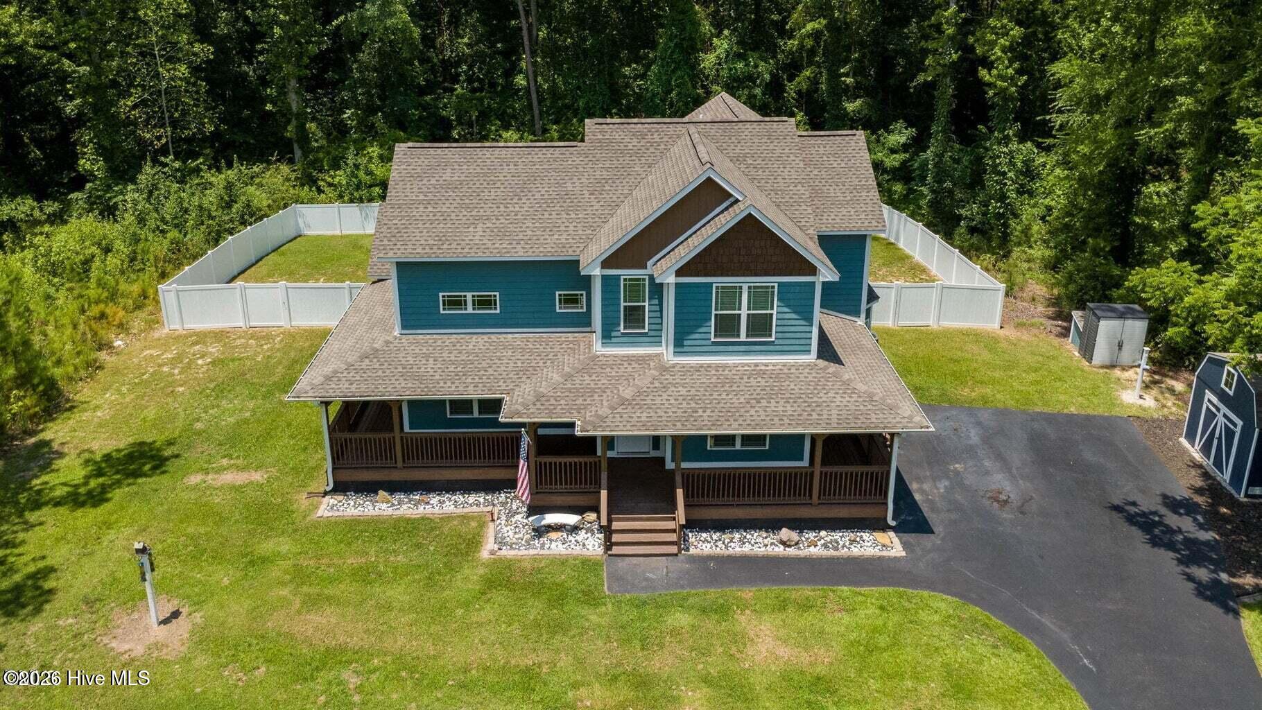 5232 Farmall Drive Property Photo 3