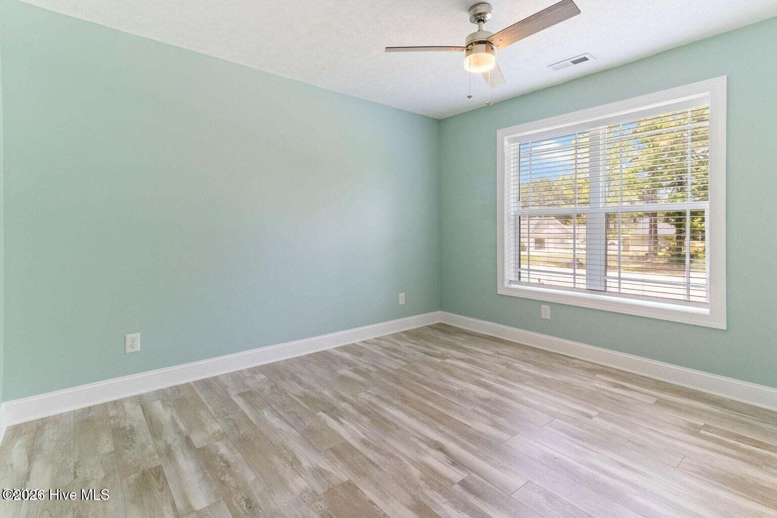 5232 Farmall Drive Property Photo 34