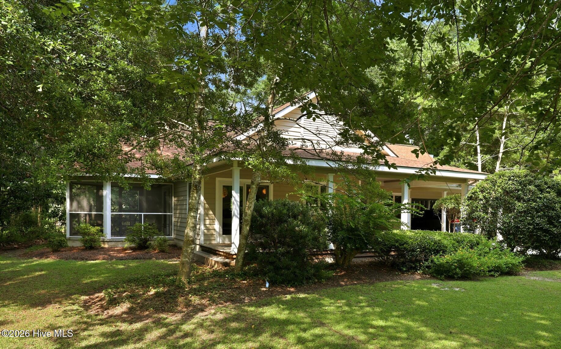 710 Orient Lane Property Photo 14
