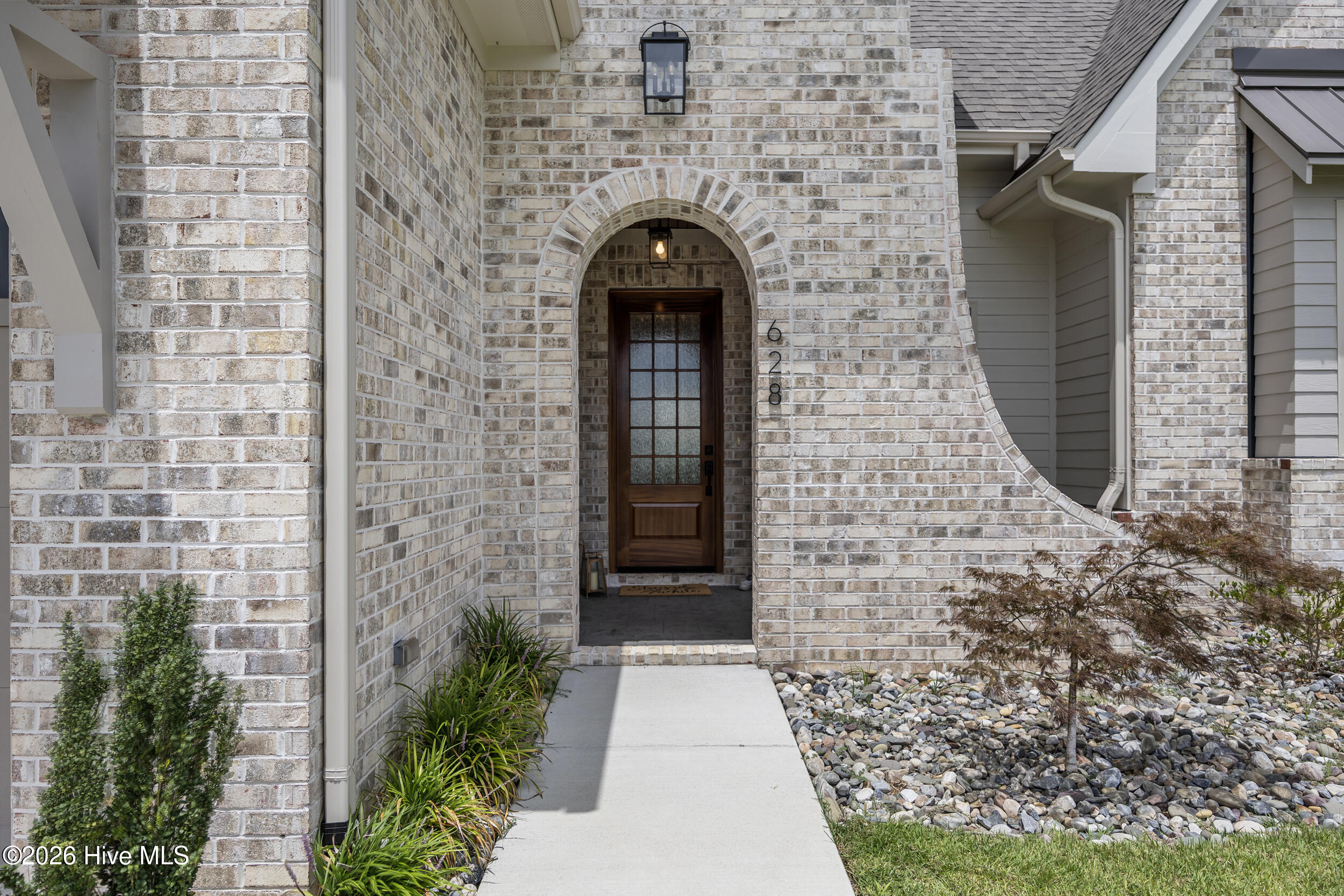 628 Waterstone Drive Property Photo 7