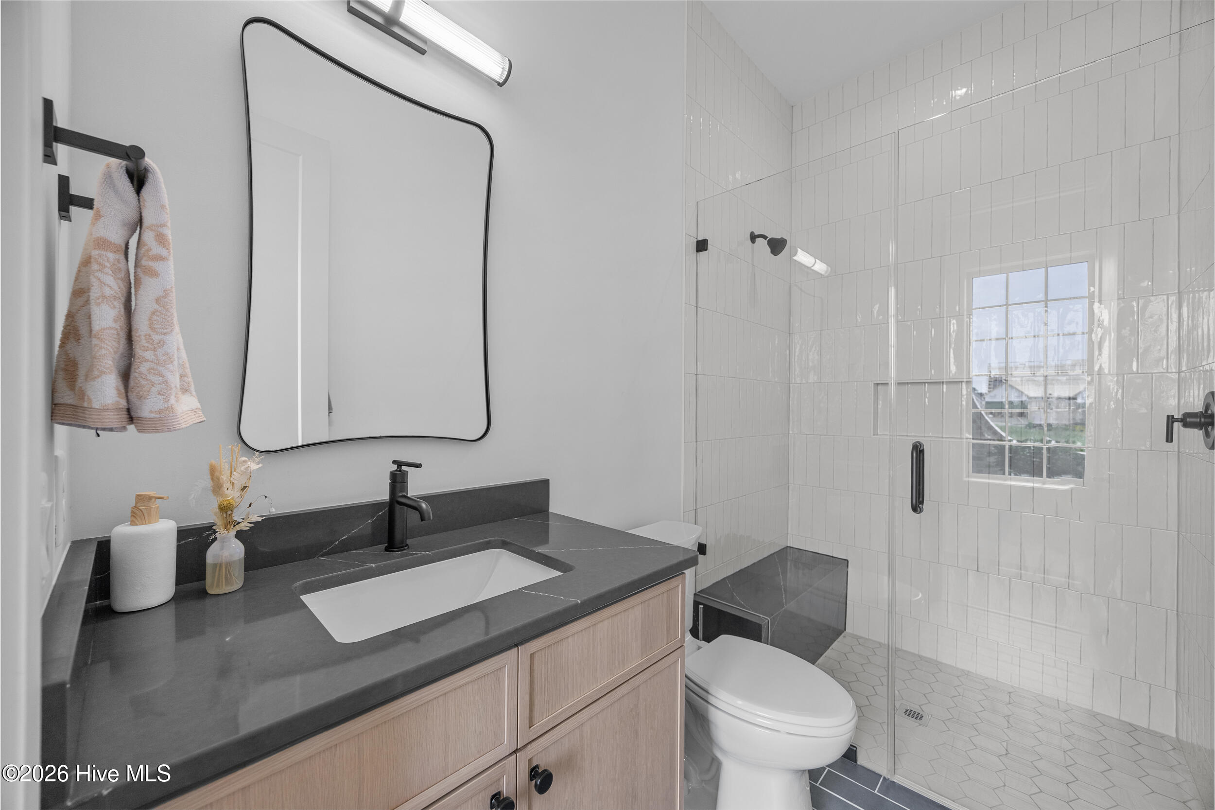628 Waterstone Drive Property Photo 13