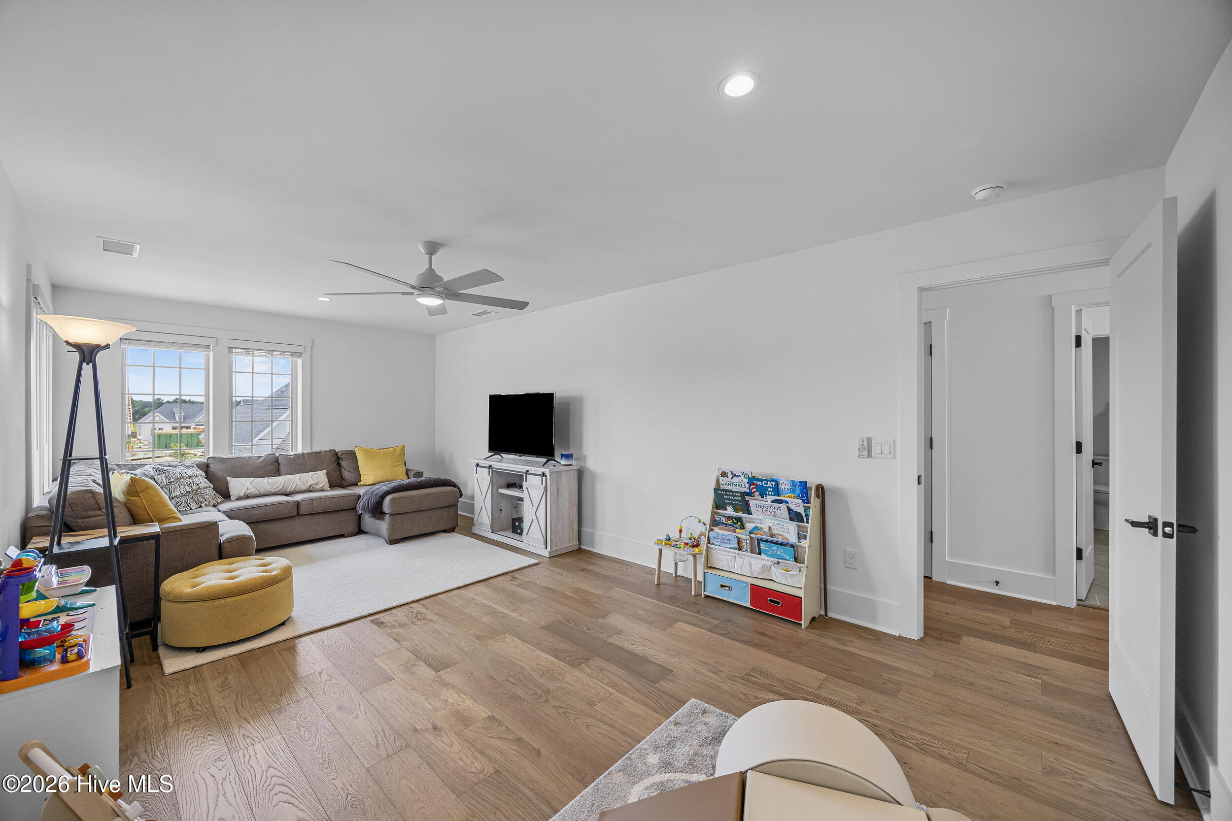 628 Waterstone Drive Property Photo 47