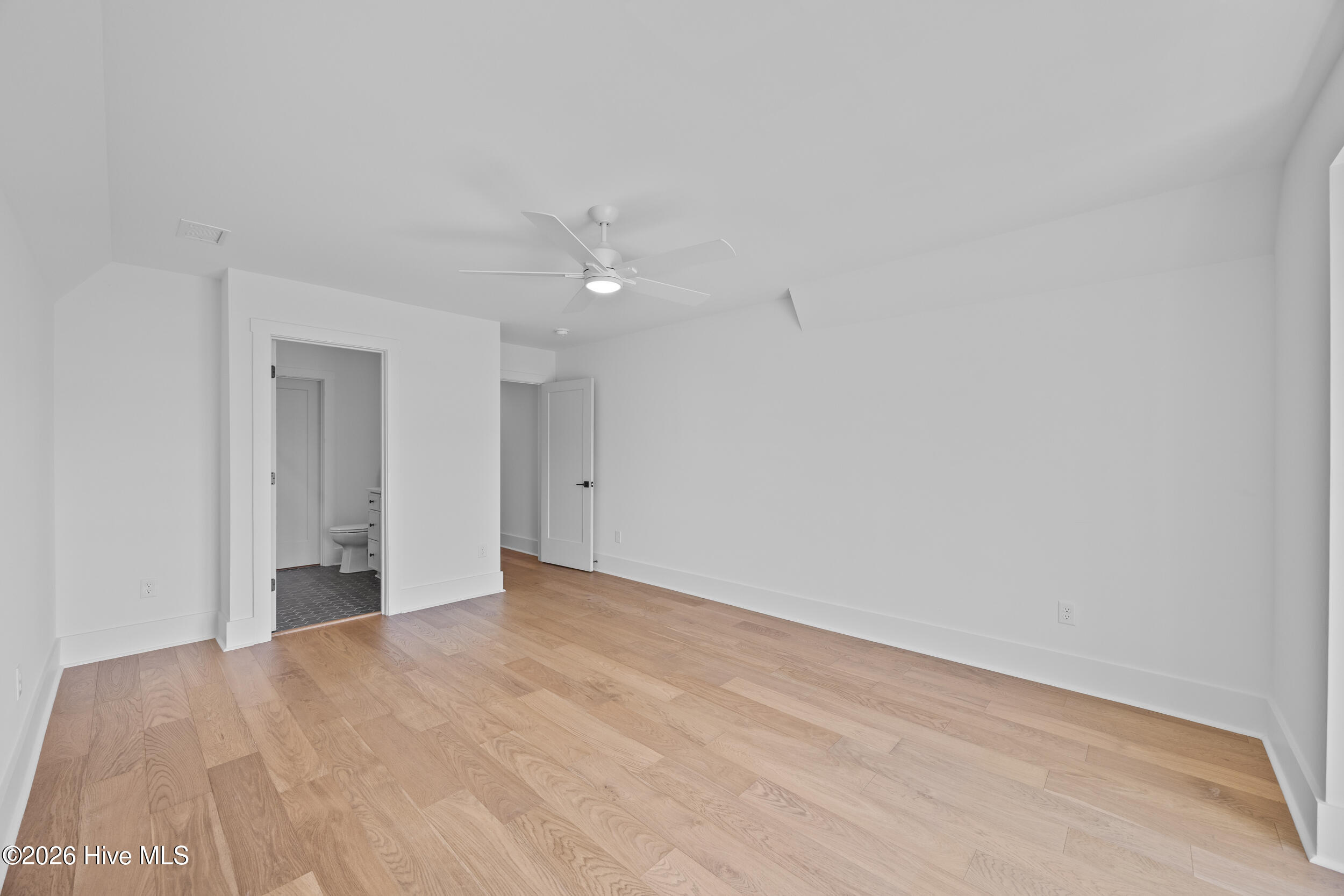 628 Waterstone Drive Property Photo 64