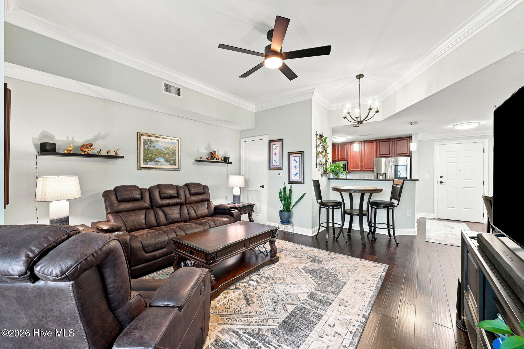 214 Sky Sail Boulevard Property Photo 7