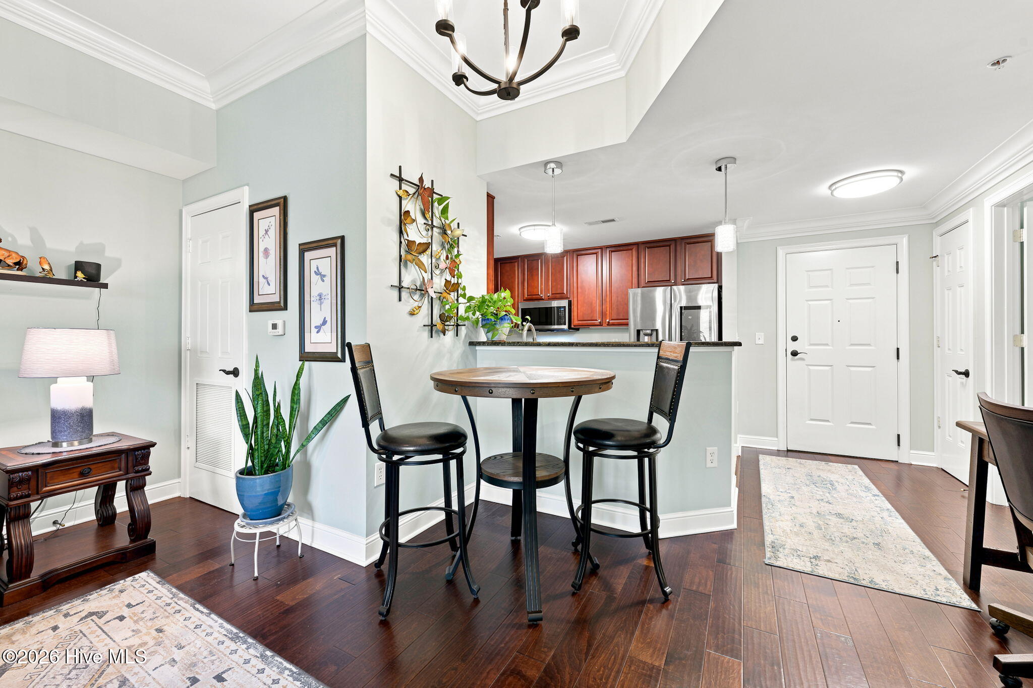 214 Sky Sail Boulevard Property Photo 8