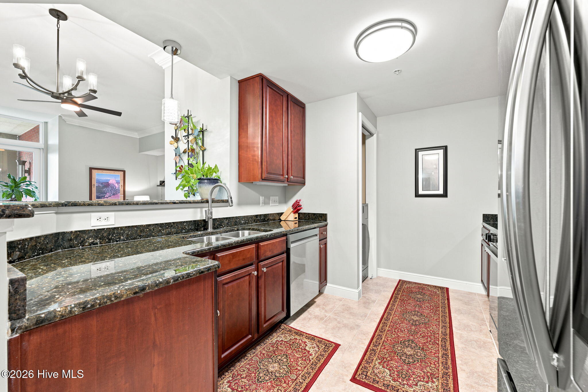 214 Sky Sail Boulevard Property Photo 12