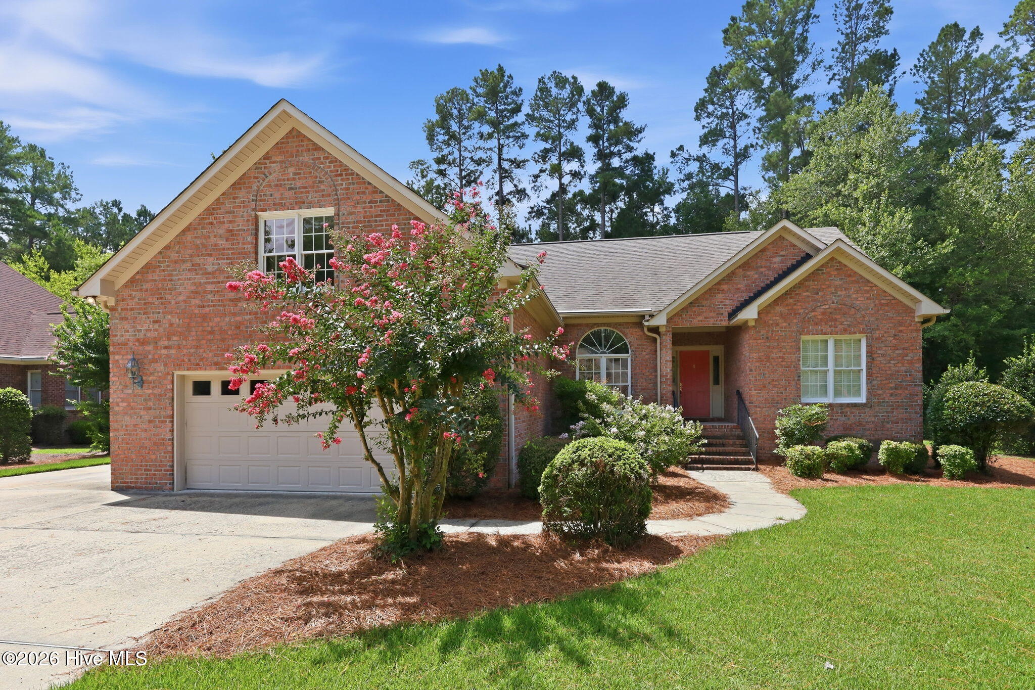 116 Saint Andrews Circle Property Photo 1