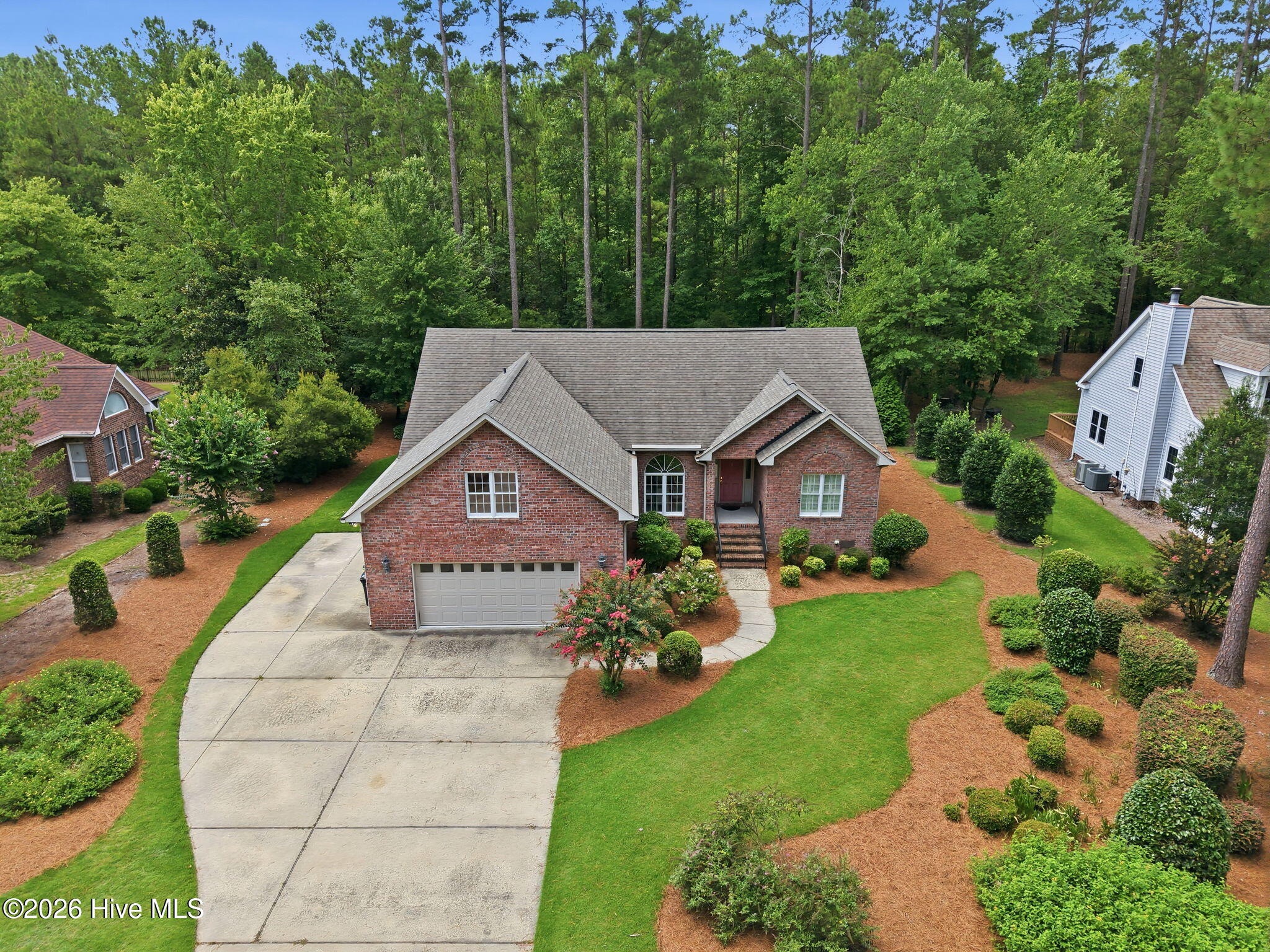 116 Saint Andrews Circle Property Photo 3