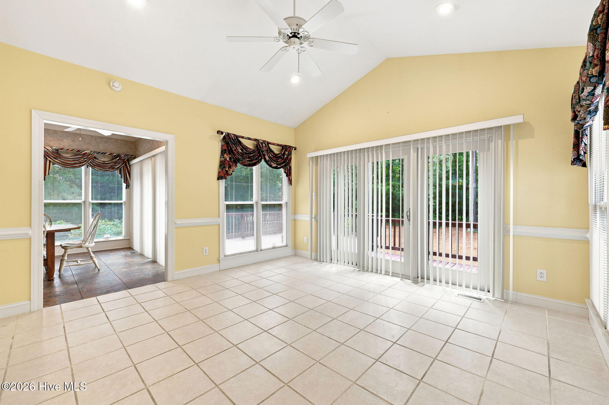 116 Saint Andrews Circle Property Photo 19