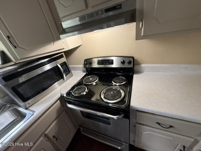2377 Dublin Drive Property Photo 6