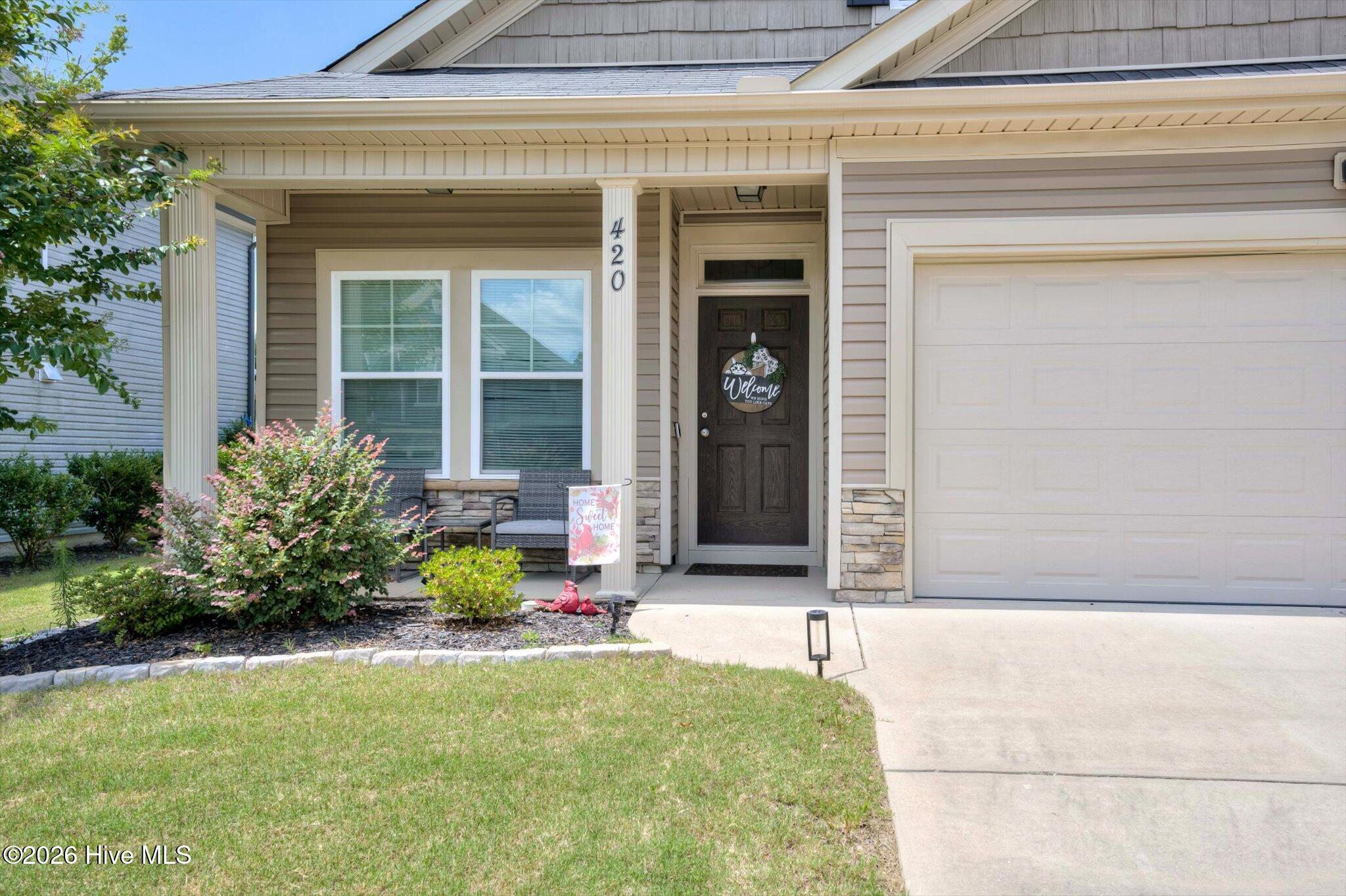 420 Arrowwood Drive Property Photo 2
