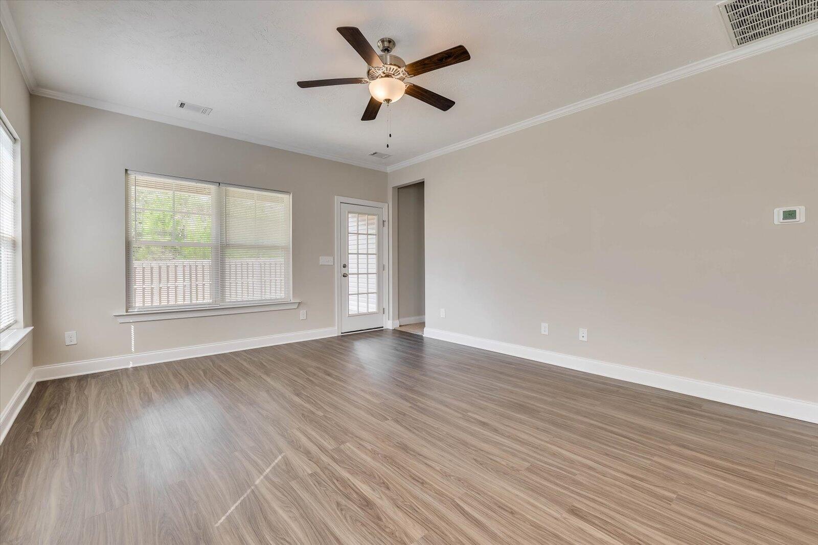 420 Arrowwood Drive Property Photo 9