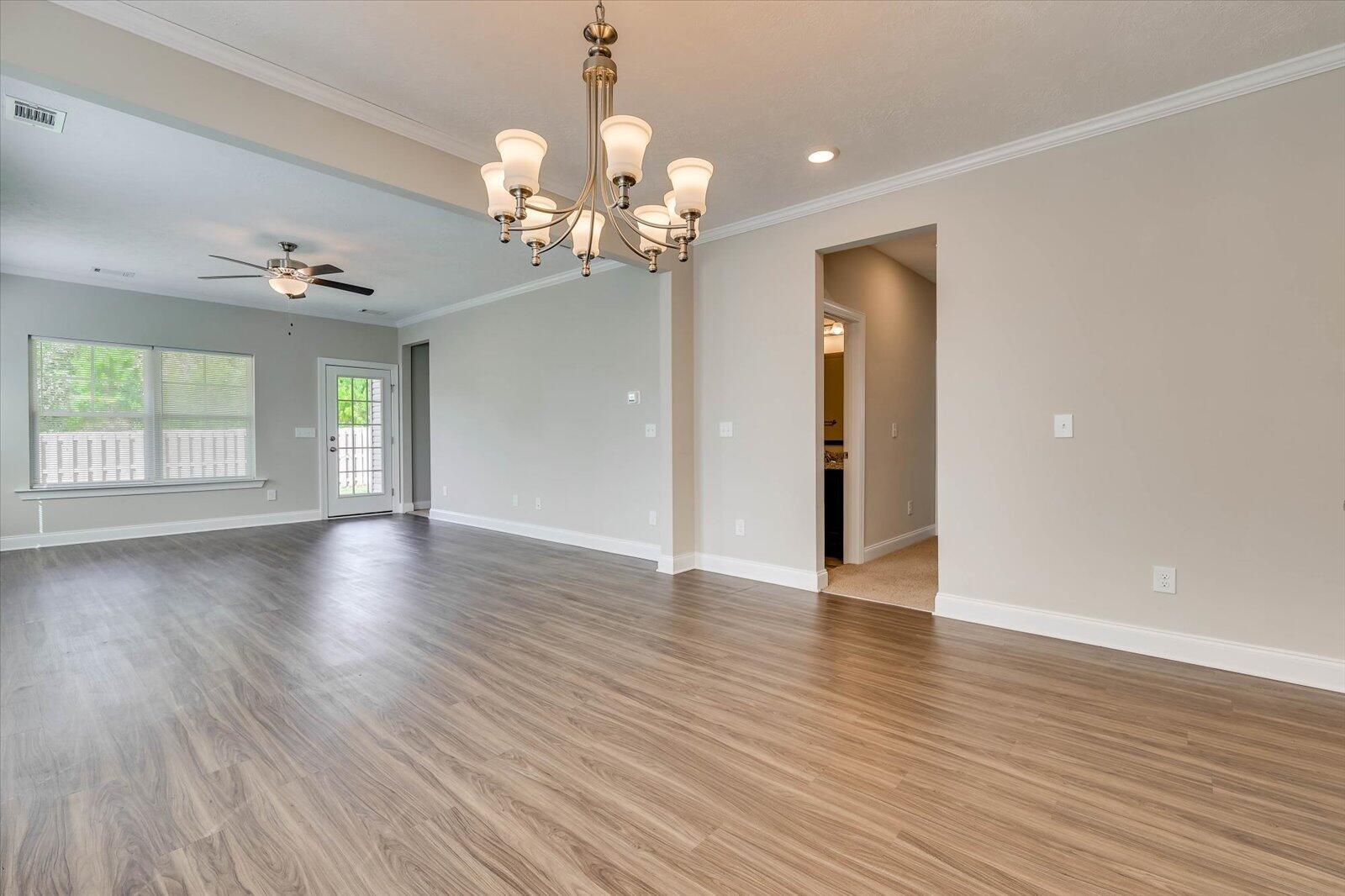 420 Arrowwood Drive Property Photo 14