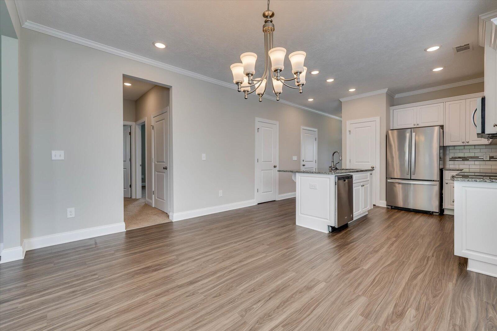 420 Arrowwood Drive Property Photo 15