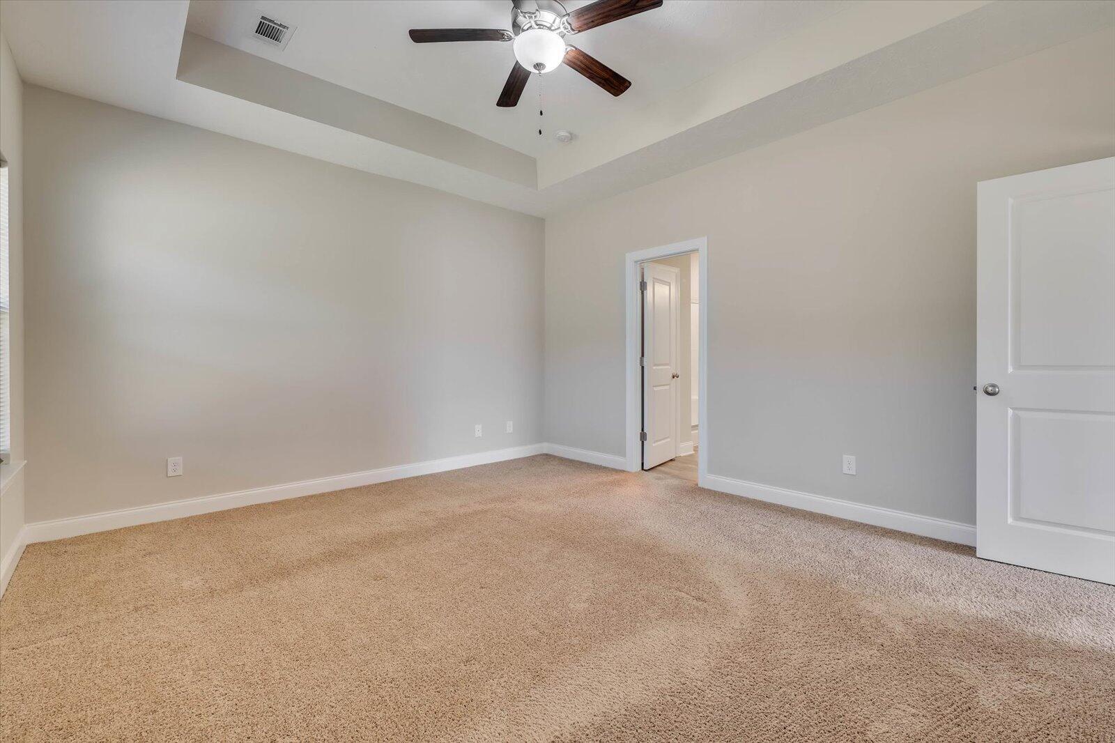 420 Arrowwood Drive Property Photo 25