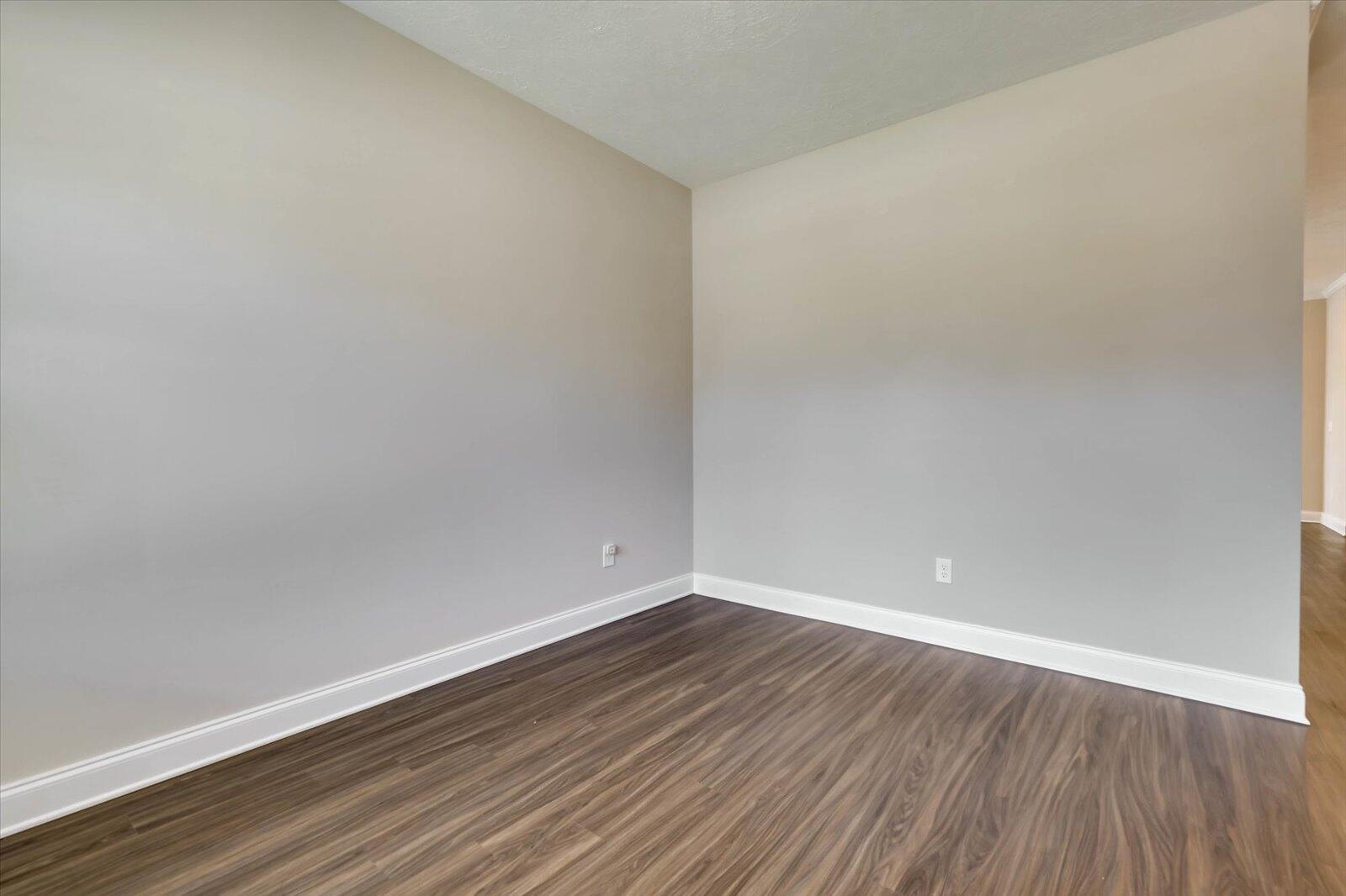 420 Arrowwood Drive Property Photo 31
